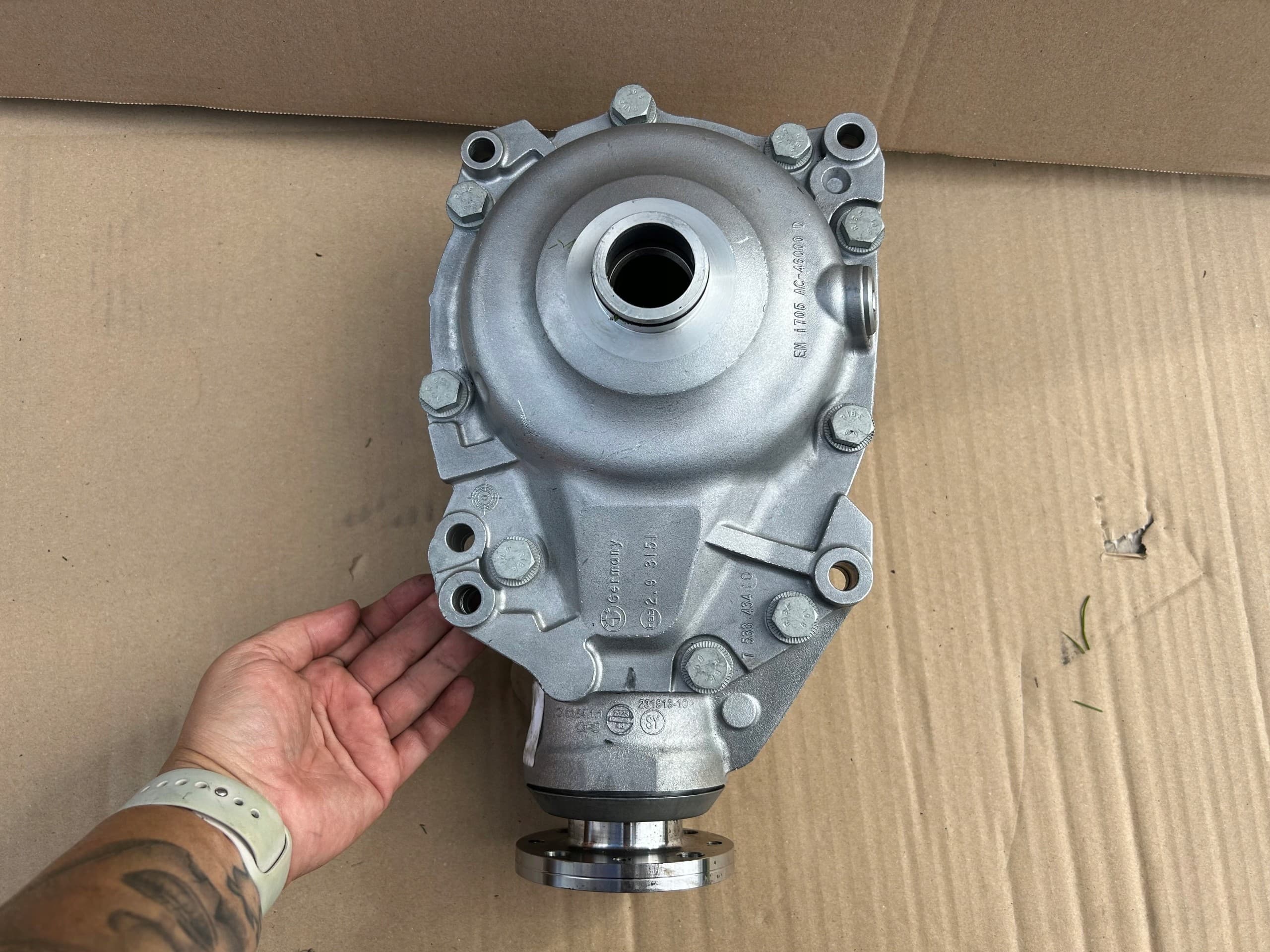 Puente Diferencial Delantero BMW E60 E90 E91 usado 4