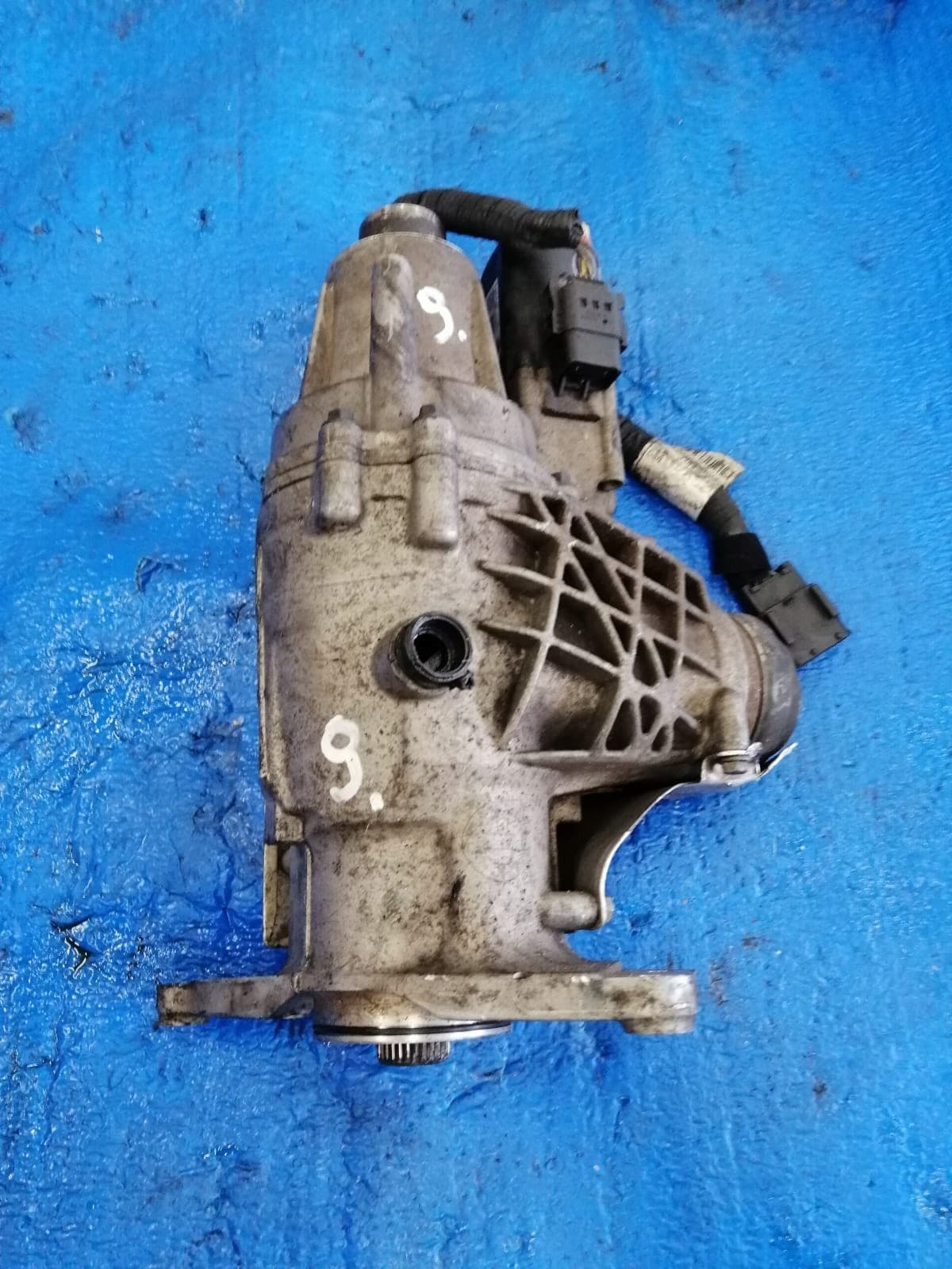 Reductor de Diferencial Volvo XC60 II 2.0D 65824 10303515 usado