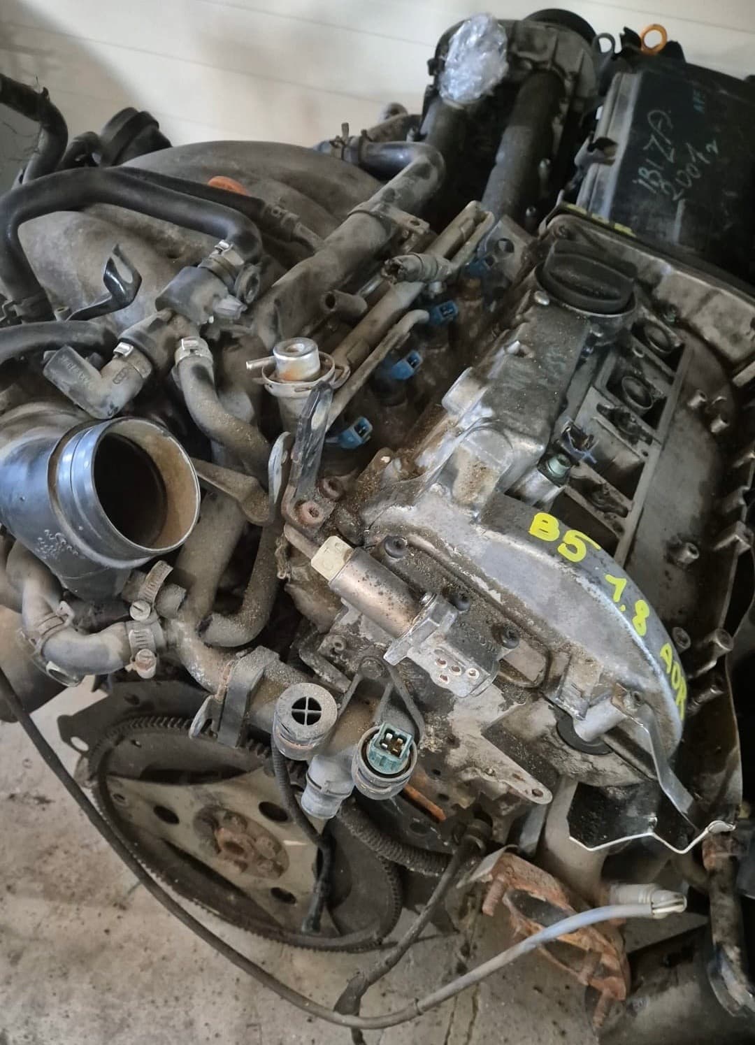Motor VW Passat B5 1.8 Adr usado 2