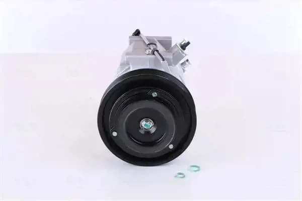 Compresor de aire acondicionado Nissens 890882 usado