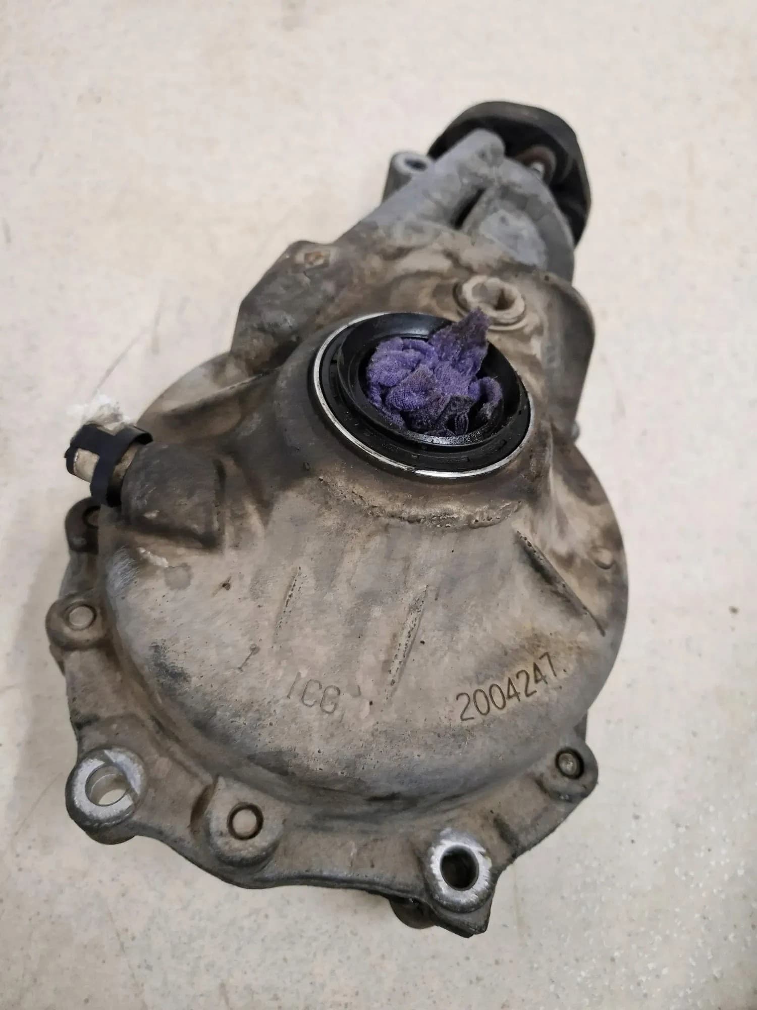 Reductor delantero BMW X5 (E70) 3.0L diésel 173kW 2008 usado 6