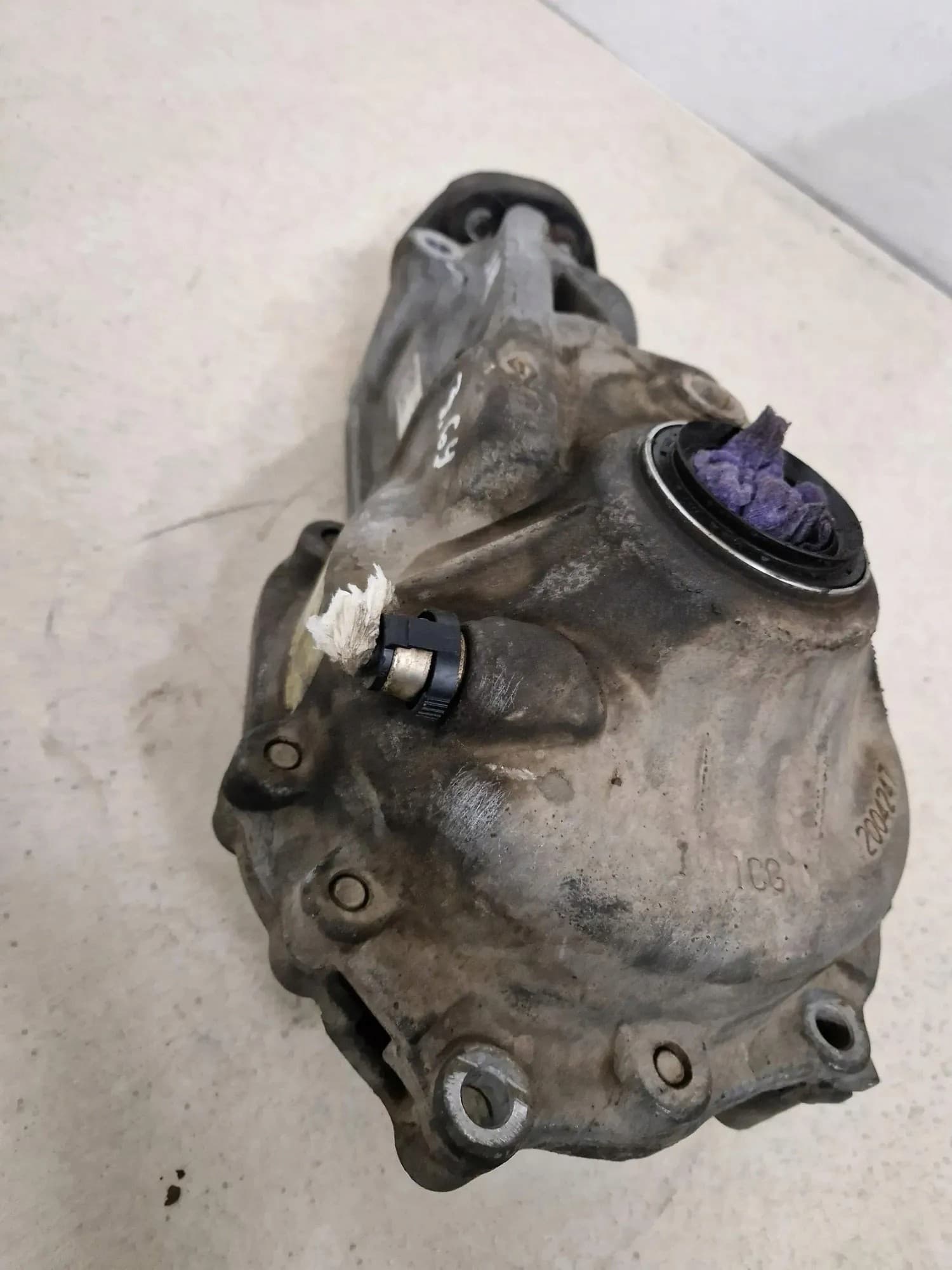 Reductor delantero BMW X5 (E70) 3.0L diésel 173kW 2008 usado 8