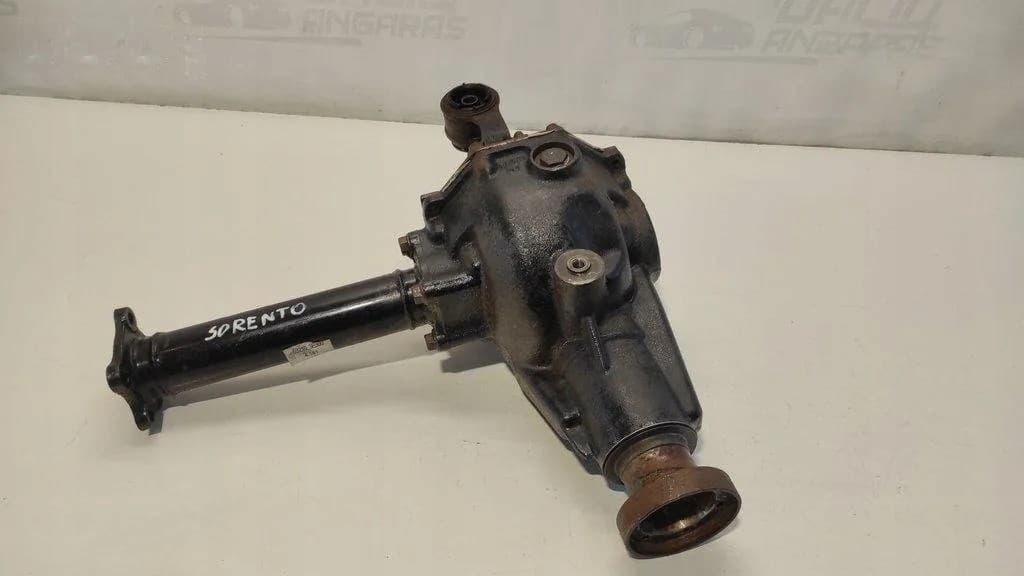 Reductor delantero Kia Sorento I (JC) 2.5L diésel 103kW 2004 usado 3