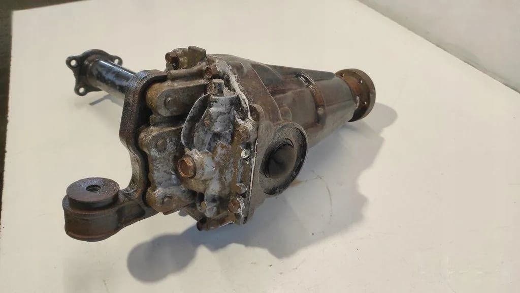 Reductor delantero Kia Sorento I (JC) 2.5L diésel 103kW 2004 usado 7