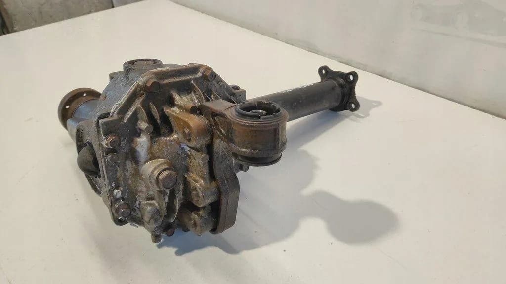Reductor delantero Kia Sorento I (JC) 2.5L diésel 103kW 2004 usado 9