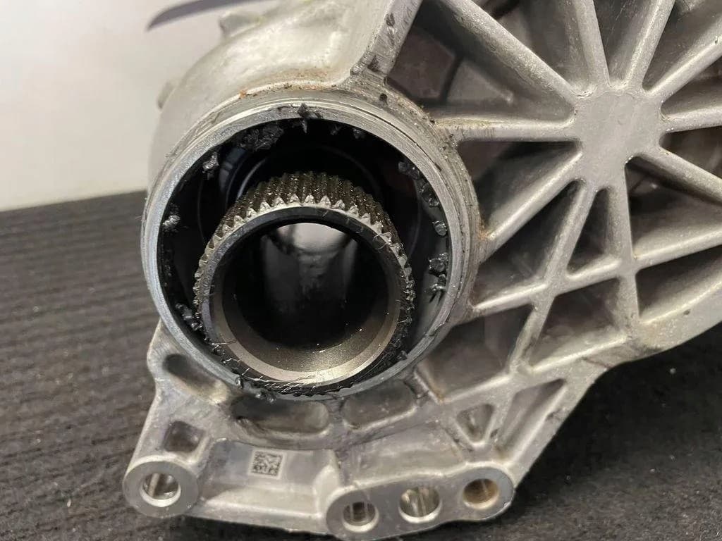 Reductor delantero Kia Soul Iii (SK3) 3D310 1.6L 2021 usado 5