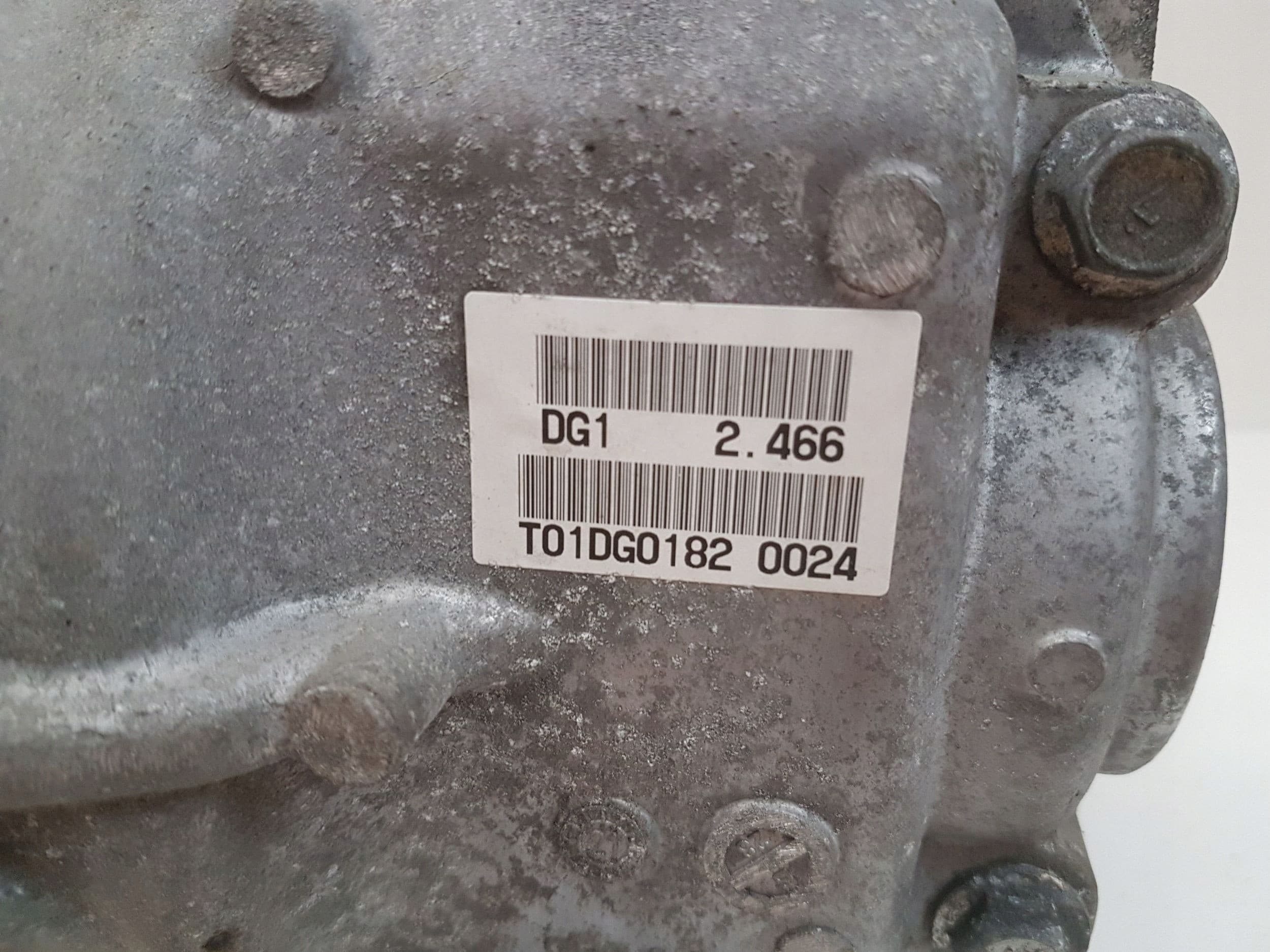 Diferencial Trasero Mitsubishi Outlander IV 2023 3501A413 usado 10