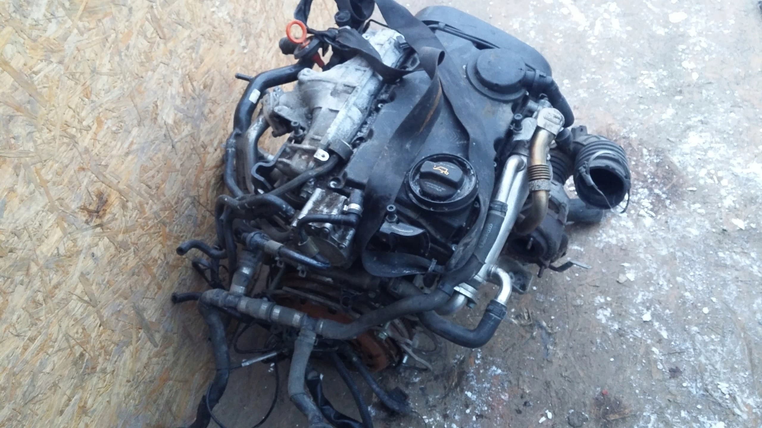 Motor Audi 2.0 TDI Bre 140HP con Bajo Kilometraje usado 2