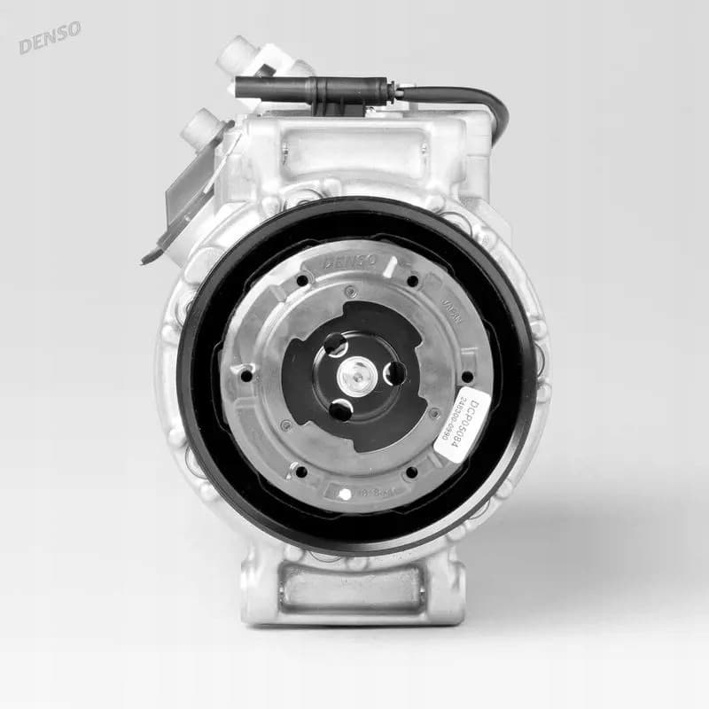 Compresor de Aire Acondicionado Denso DCP05084 usado 4