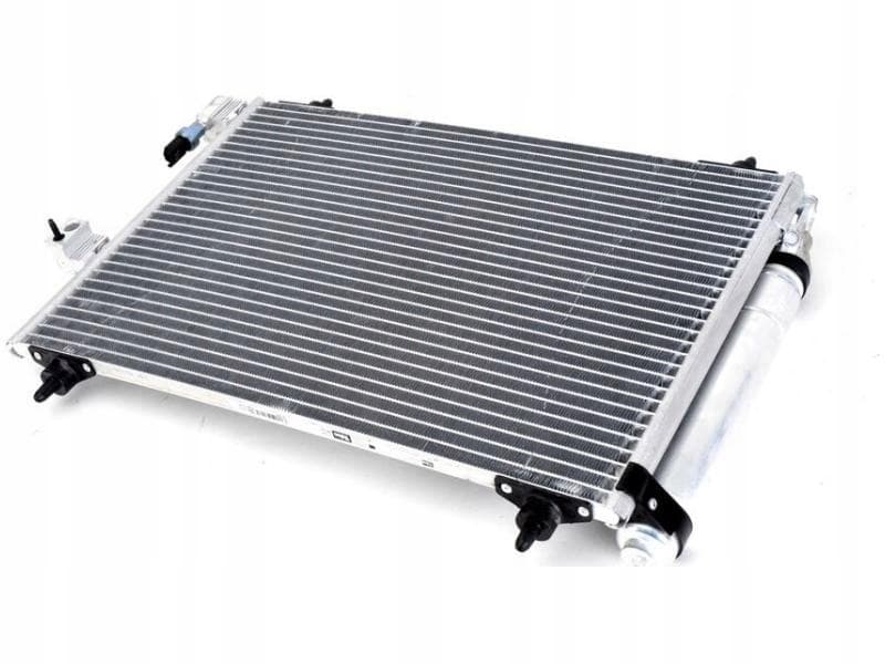 Valeo 817824 Condensador de aire acondicionado nuevo