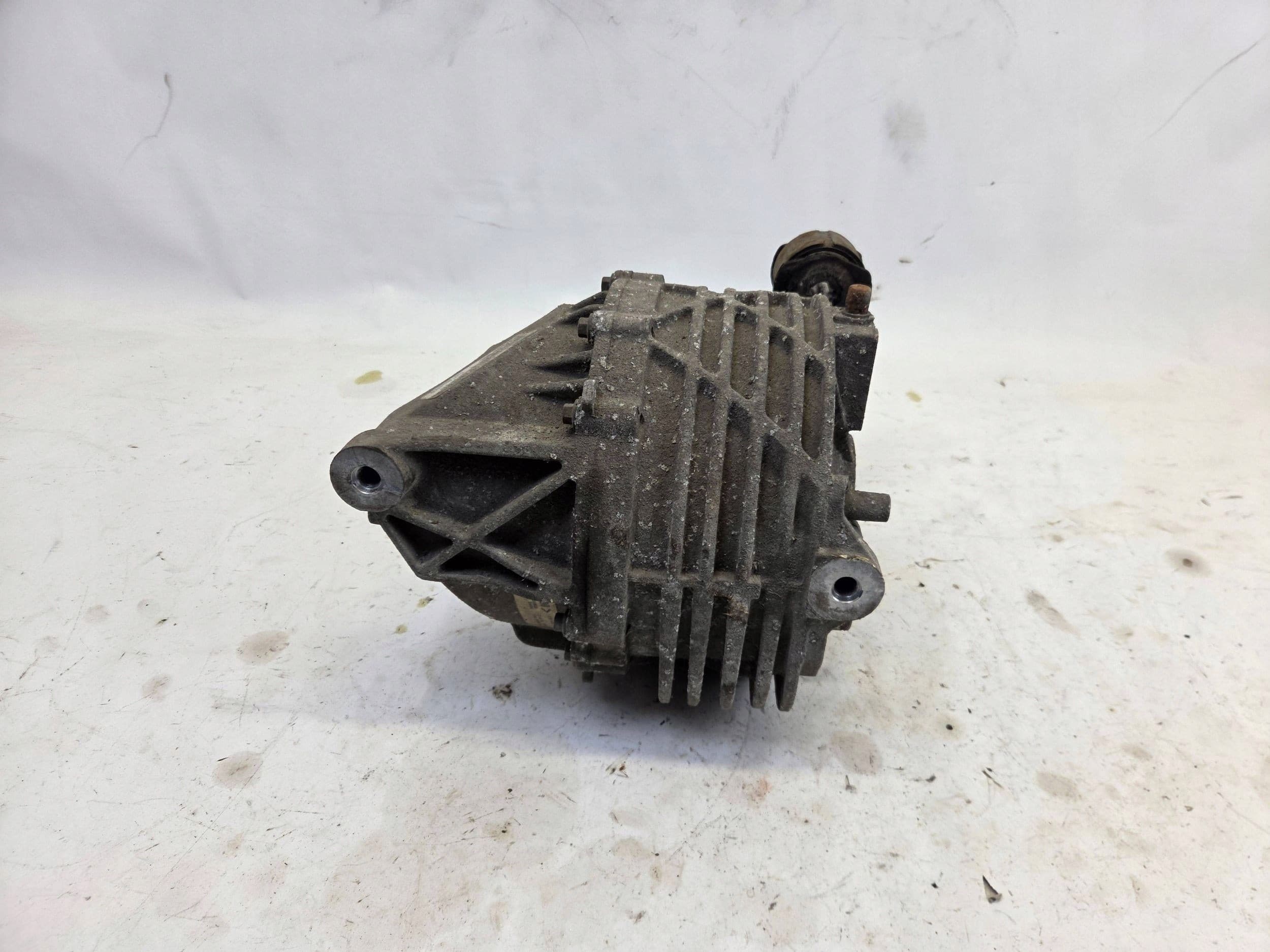Puente Diferencial Trasero Maserati Ghibli 3.0D 670009608 usado 5