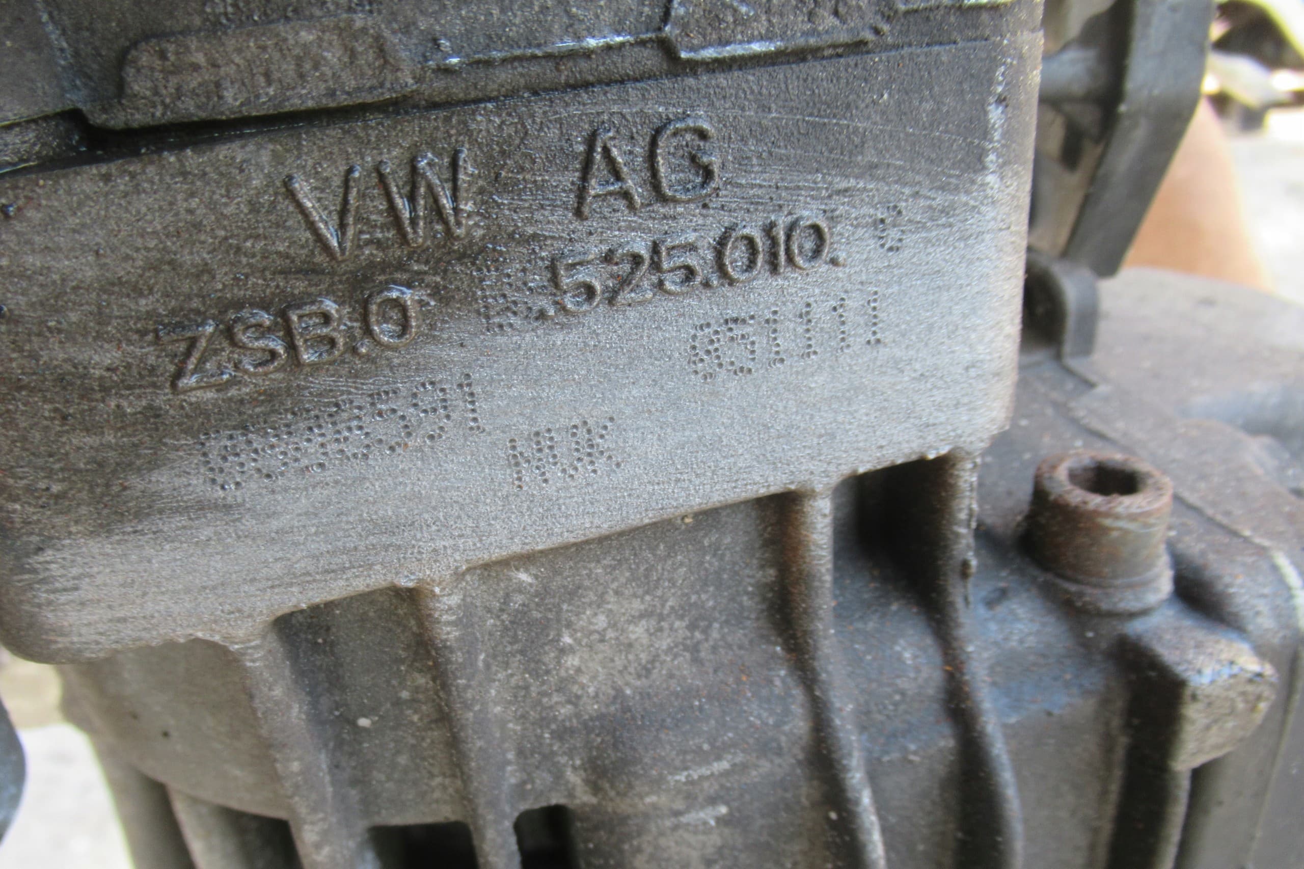 Puente Diferencial Trasero Audi Q3 2.0 TSI ZSB0525010 usado 3