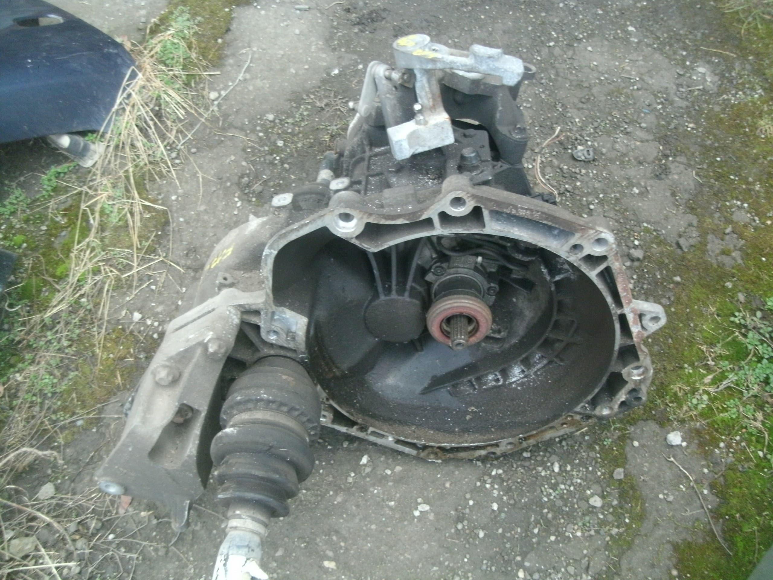 Caja de Cambios Manual Opel C 1.6 1.8 16V F17C374 usado