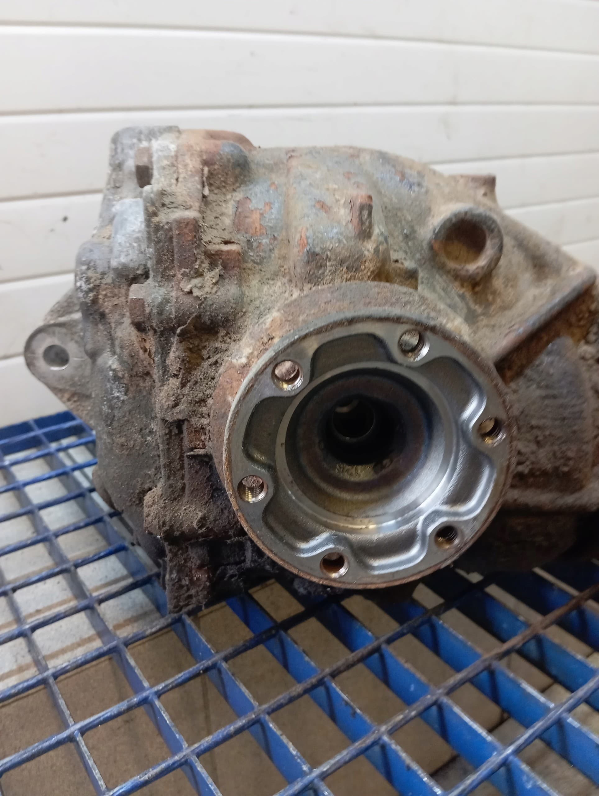 Diferencial Puente Trasero BMW E46 2.0 D 1432356 3.07 usado 6