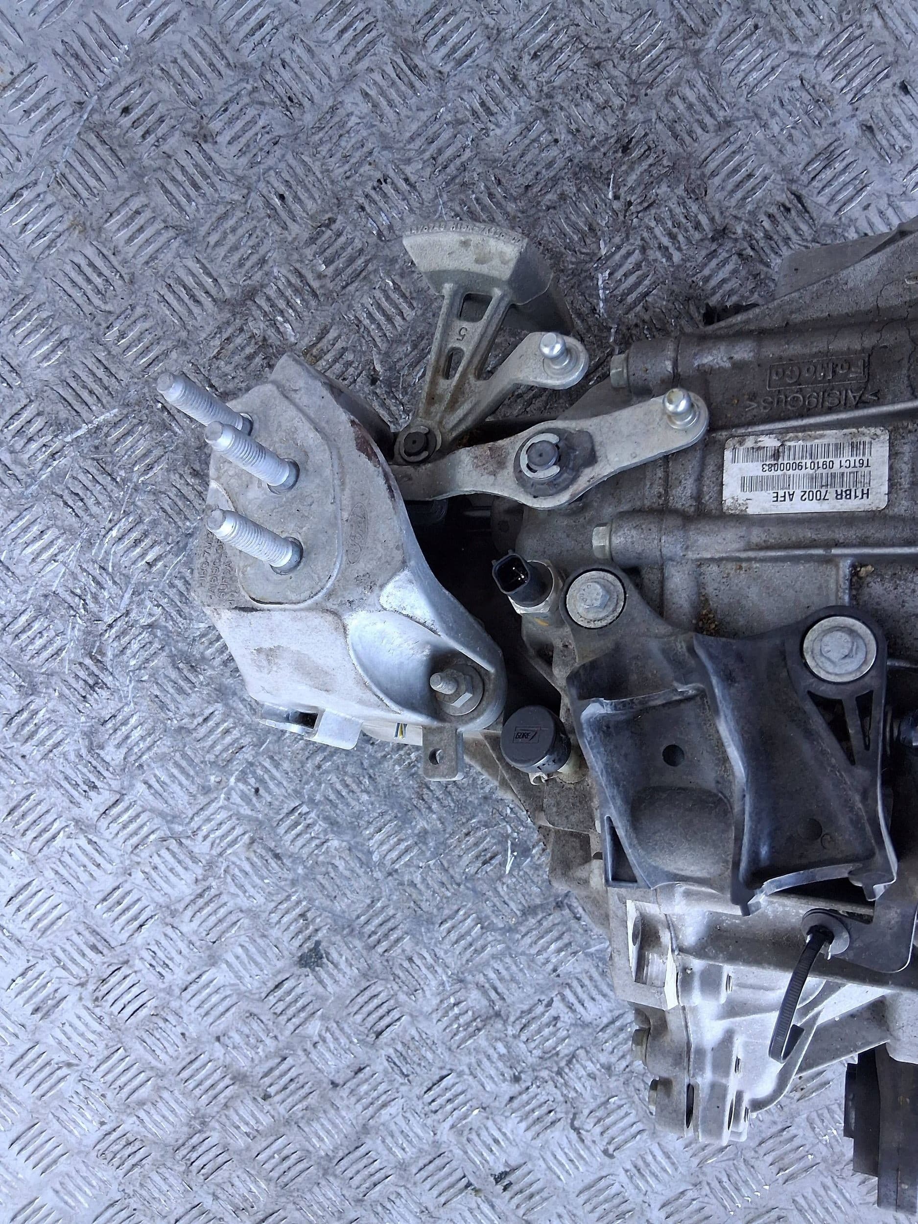 Caja de Cambios Ford MK8 1.0 H1BR-7002-Afe usado 5