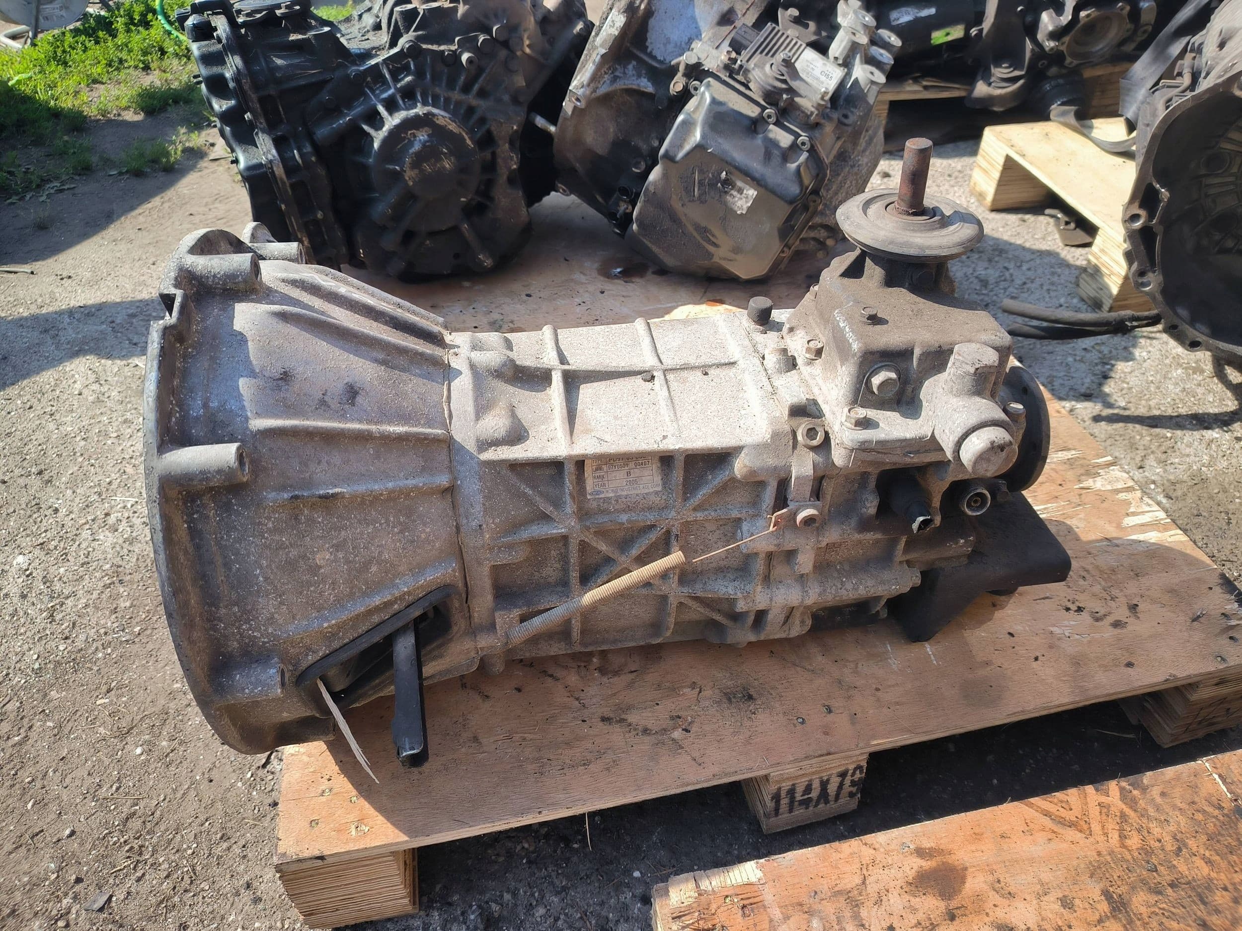 Transmisión Lublin Iii 2.5TD 75HP PD9703000 usado 3