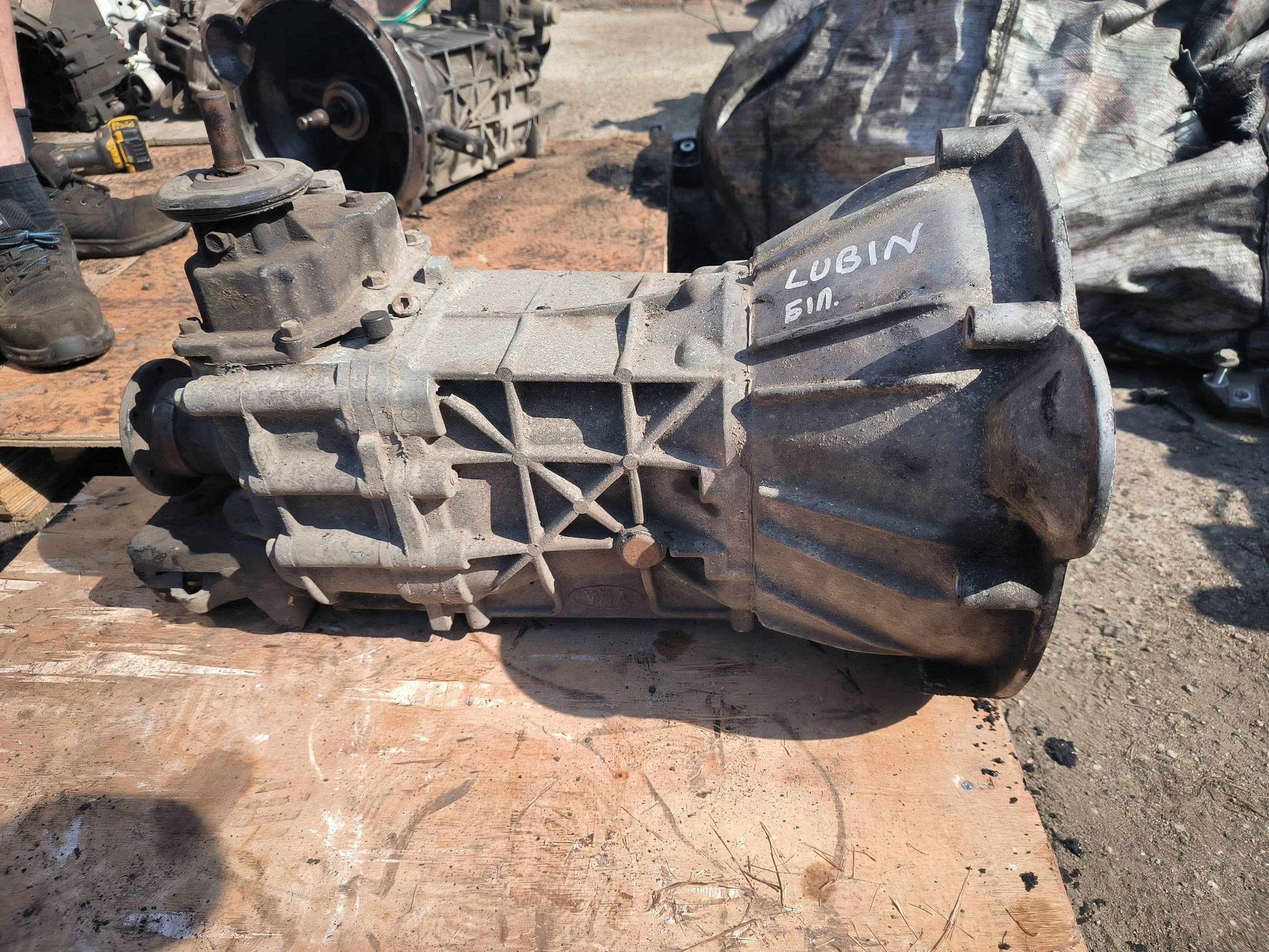 Transmisión Lublin Iii 2.5TD 75HP PD9703000 usado 4