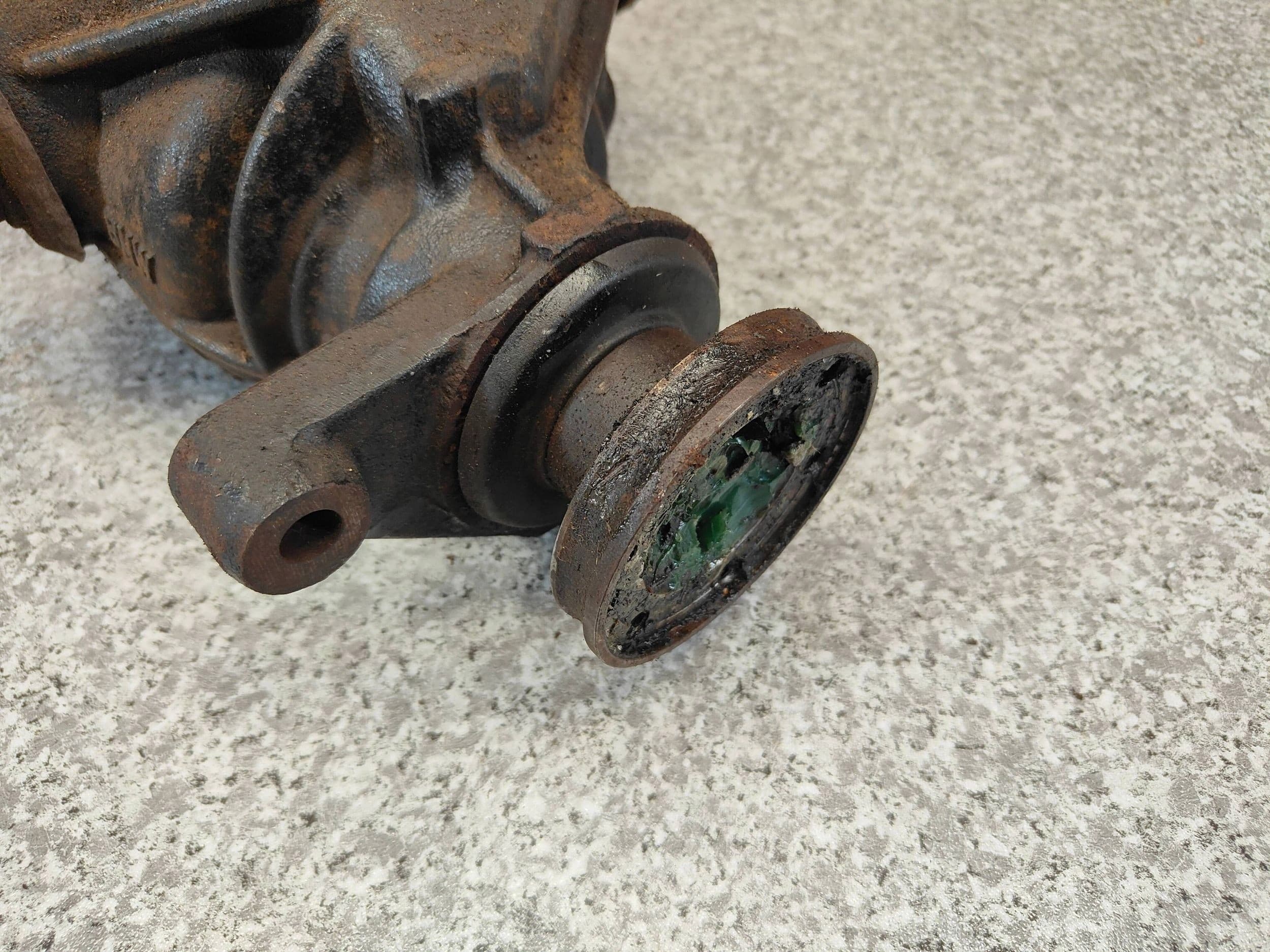 Puente diferencial trasero BMW E39 3.07 1428464 usado 3