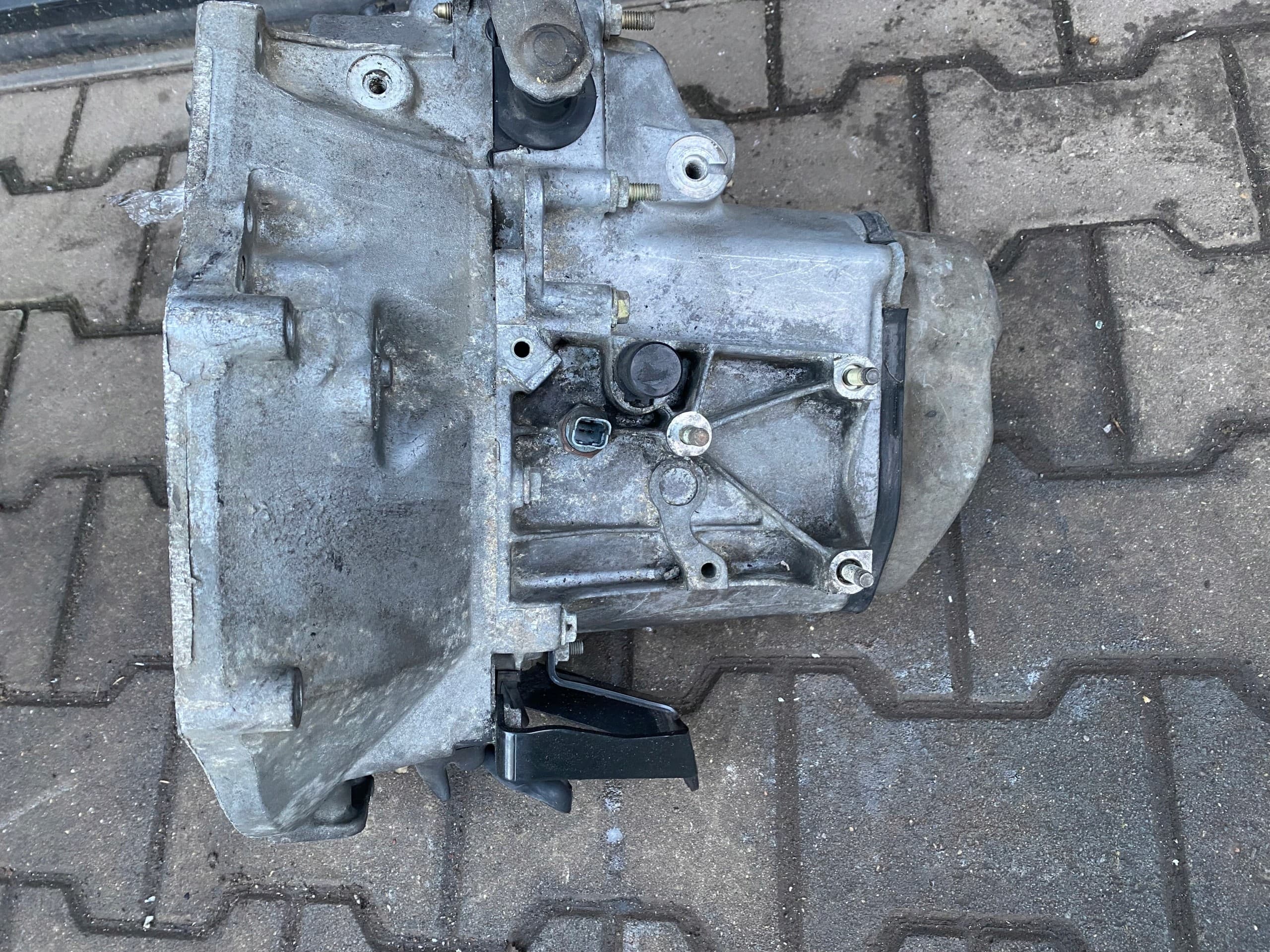 Caja de Cambios Peugeot 206 1.4 HDI 20CP97 usado 4