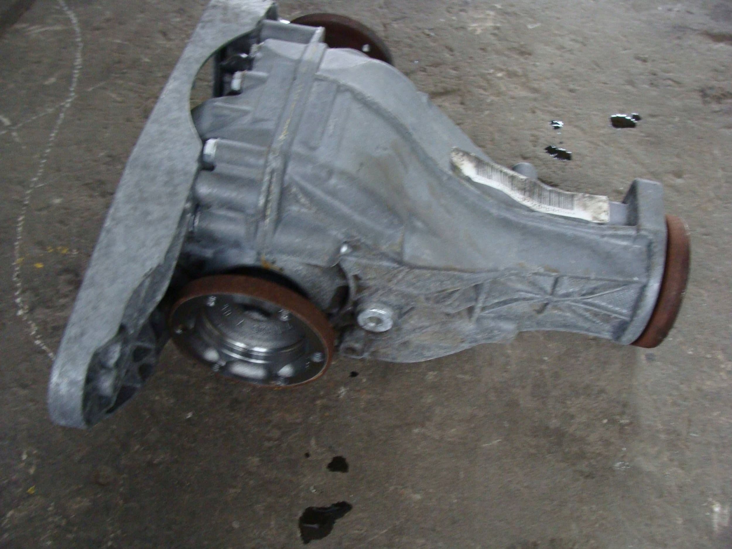 Diferencial Trasero Audi Q5 8R 3.0 TDI Quattro 0AR525083C usado 2