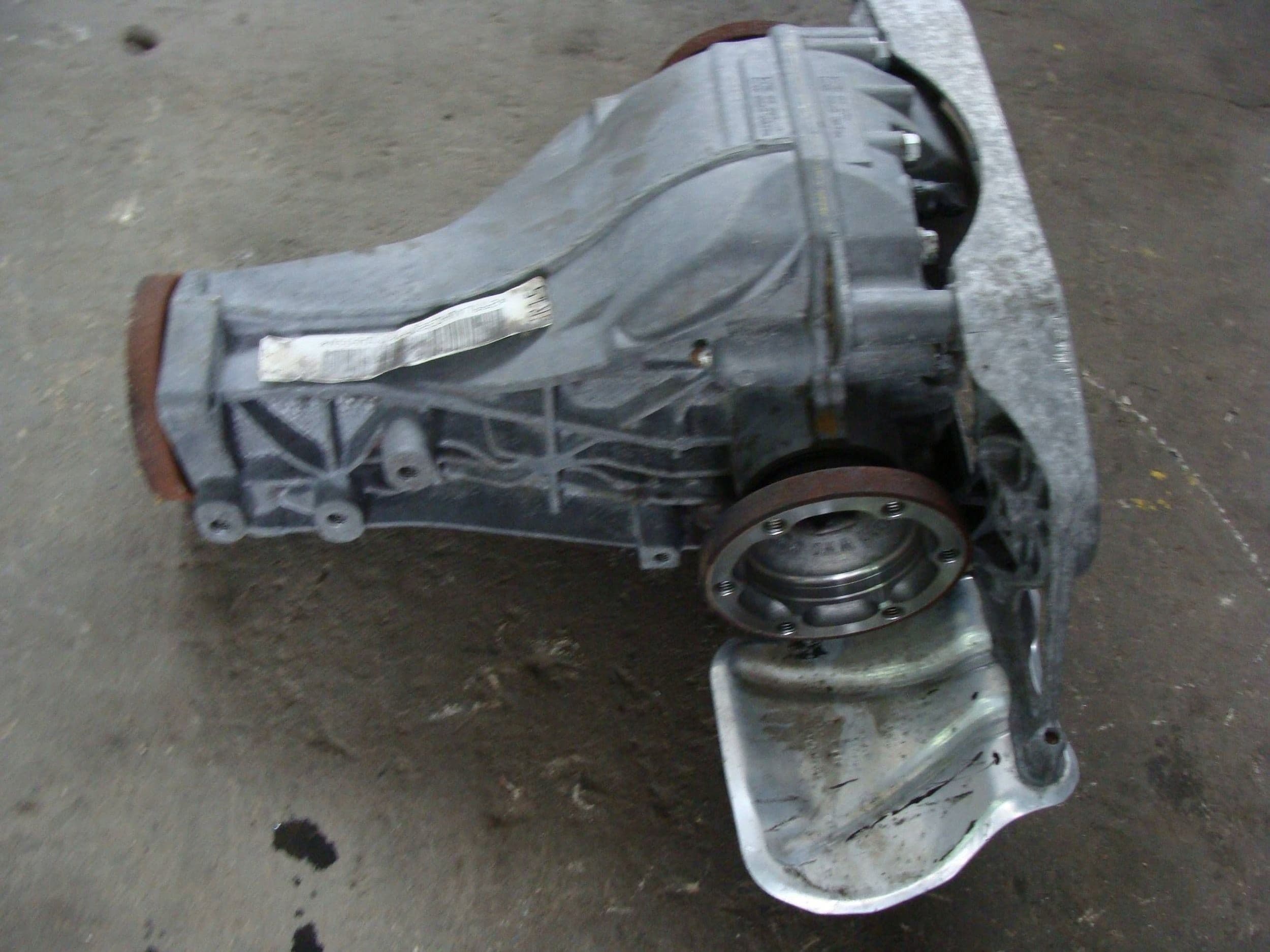 Diferencial Trasero Audi Q5 8R 3.0 TDI Quattro 0AR525083C usado 4