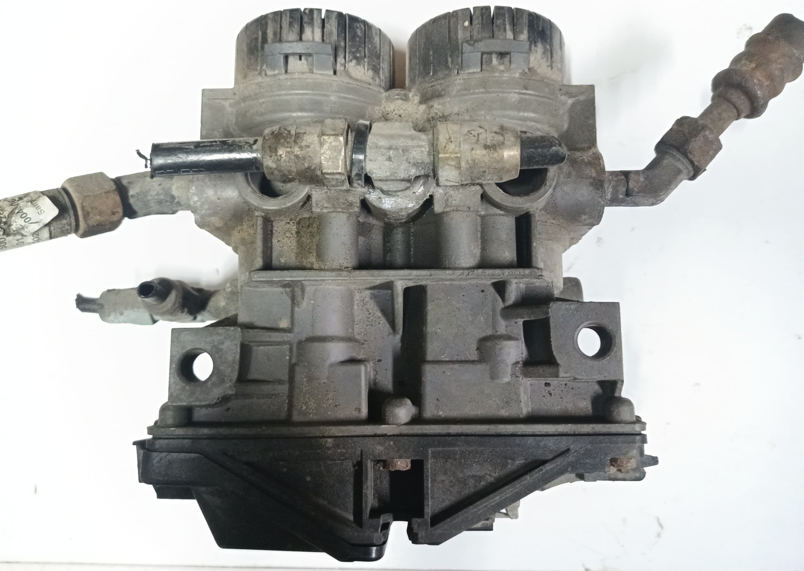 Válvula moduladora Ebs Scania 4 usado