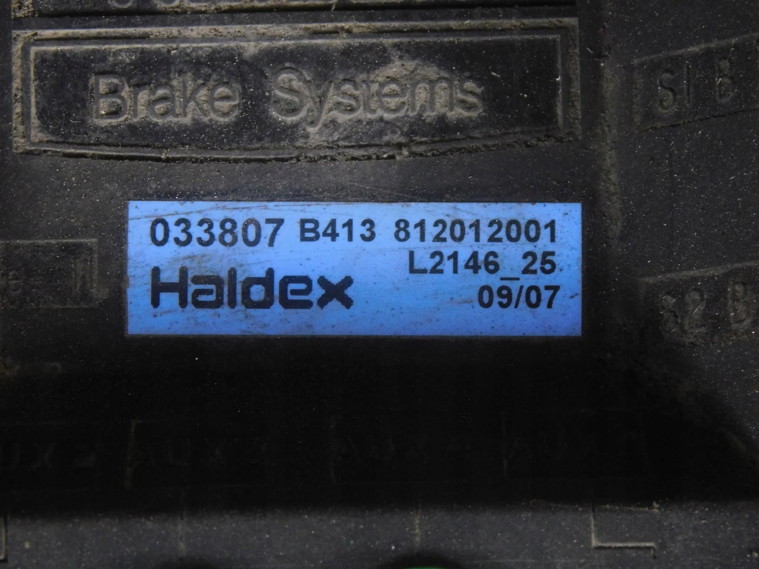 Válvula Ebs Haldex para Semirremolque Renault Magnum DXi usado 6