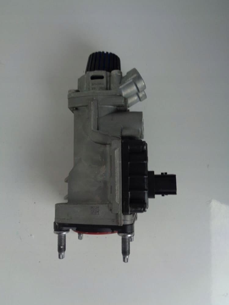 Válvula de freno Mercedes Actros Atego MP4 A0044314406 usado