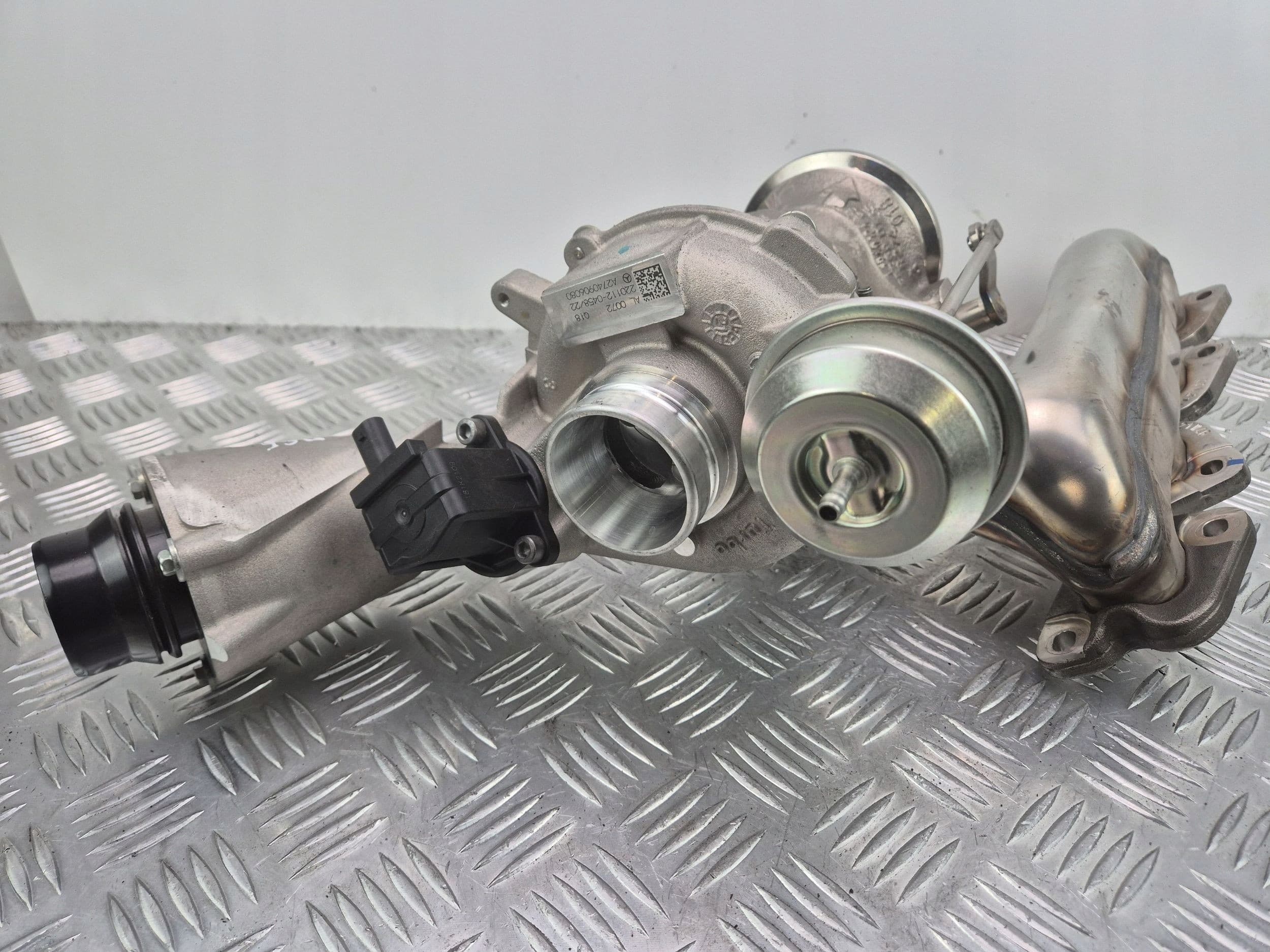 Turbina Infiniti Q50, Mercedes M 274 2.0T nuevo