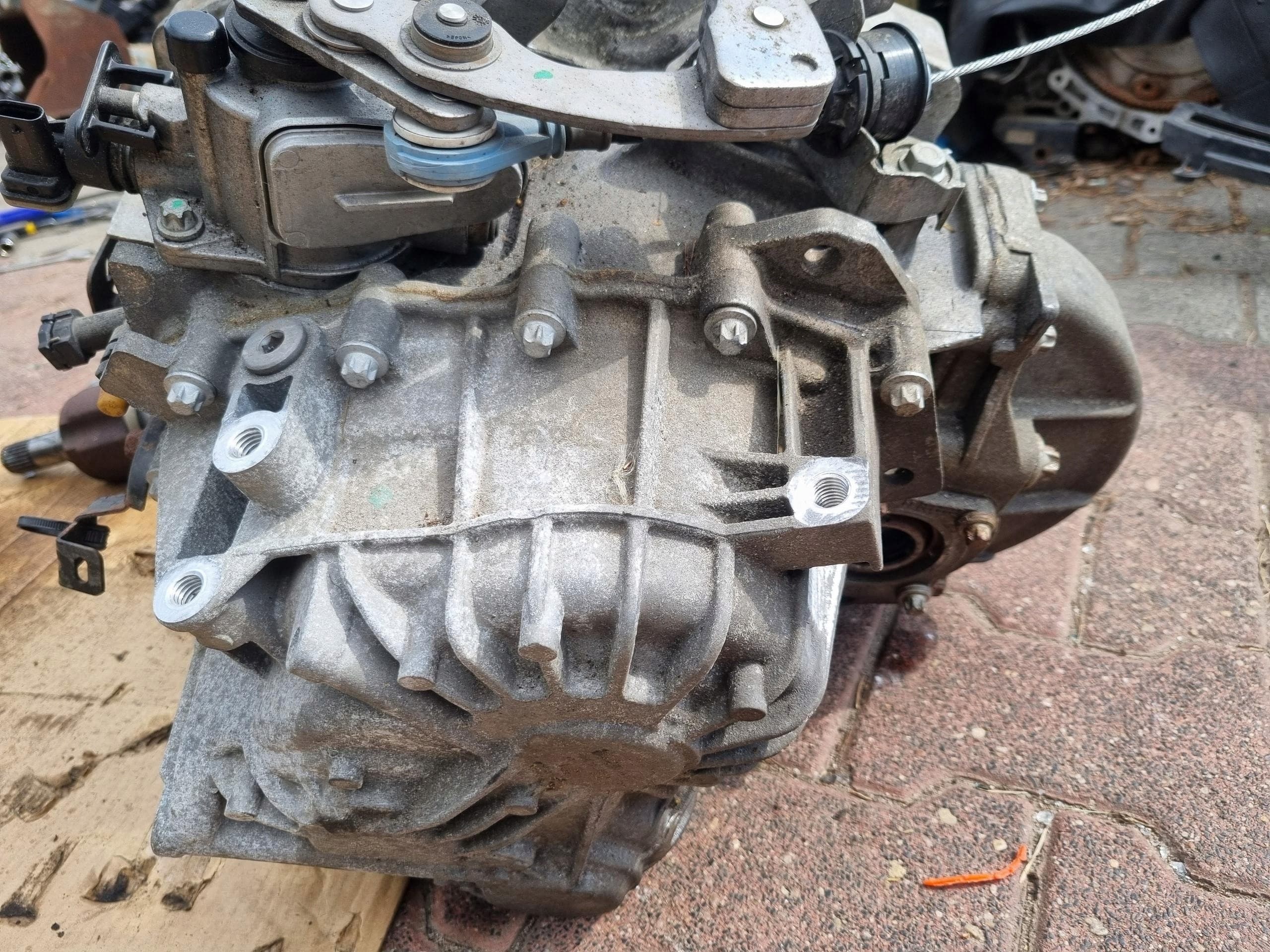 Caja de Cambios Opel Mokka 1.4T Gasolina 55575539 Ita 4x4 usado 3