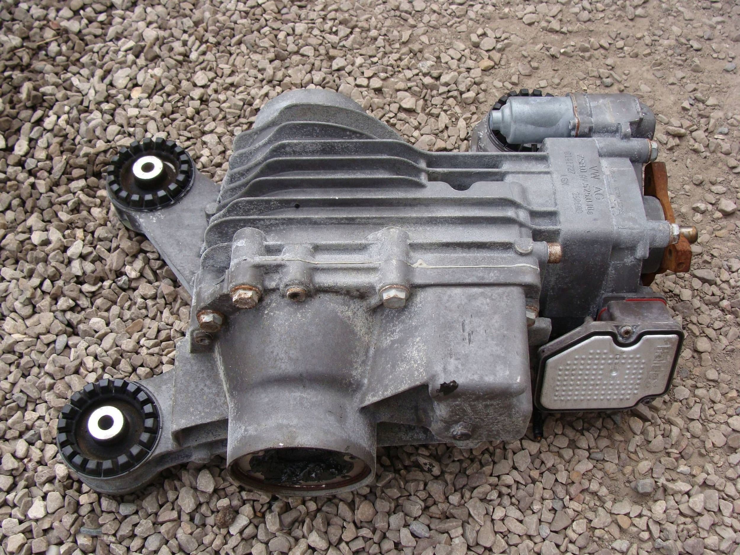 Diferencial Trasero VW Tiguan 2.0 TDI 0AY525010B 0AY907554C usado 10