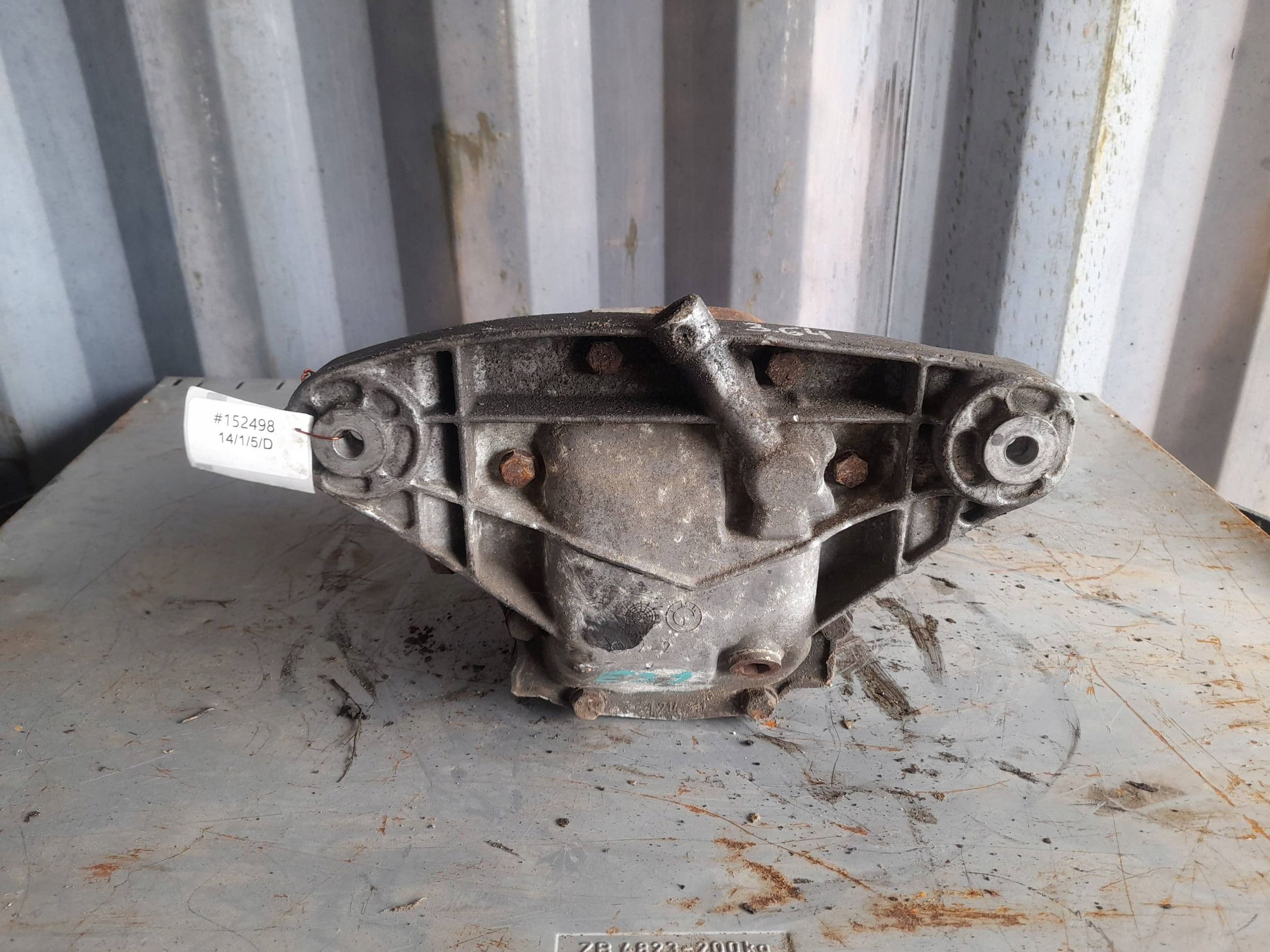 Diferencial Trasero BMW Serie 5 E39 2.0B 1428470 3.64 usado 3