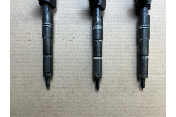 Inyector diésel CR - Bosch 0445110159 nuevo 5