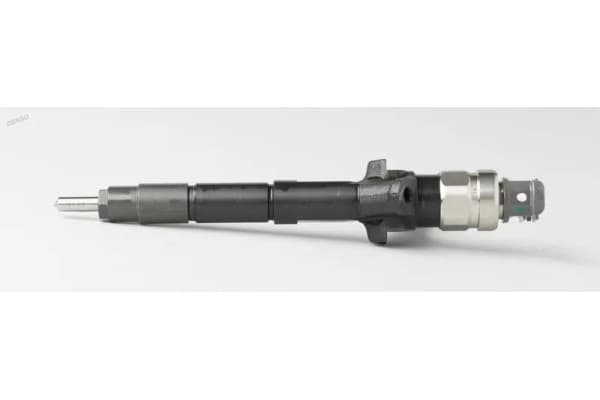 Inyector DCRI106240 Denso nuevo