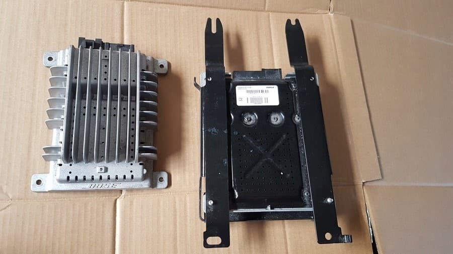 Amplificador Nissan OE 28060EY10A nuevo