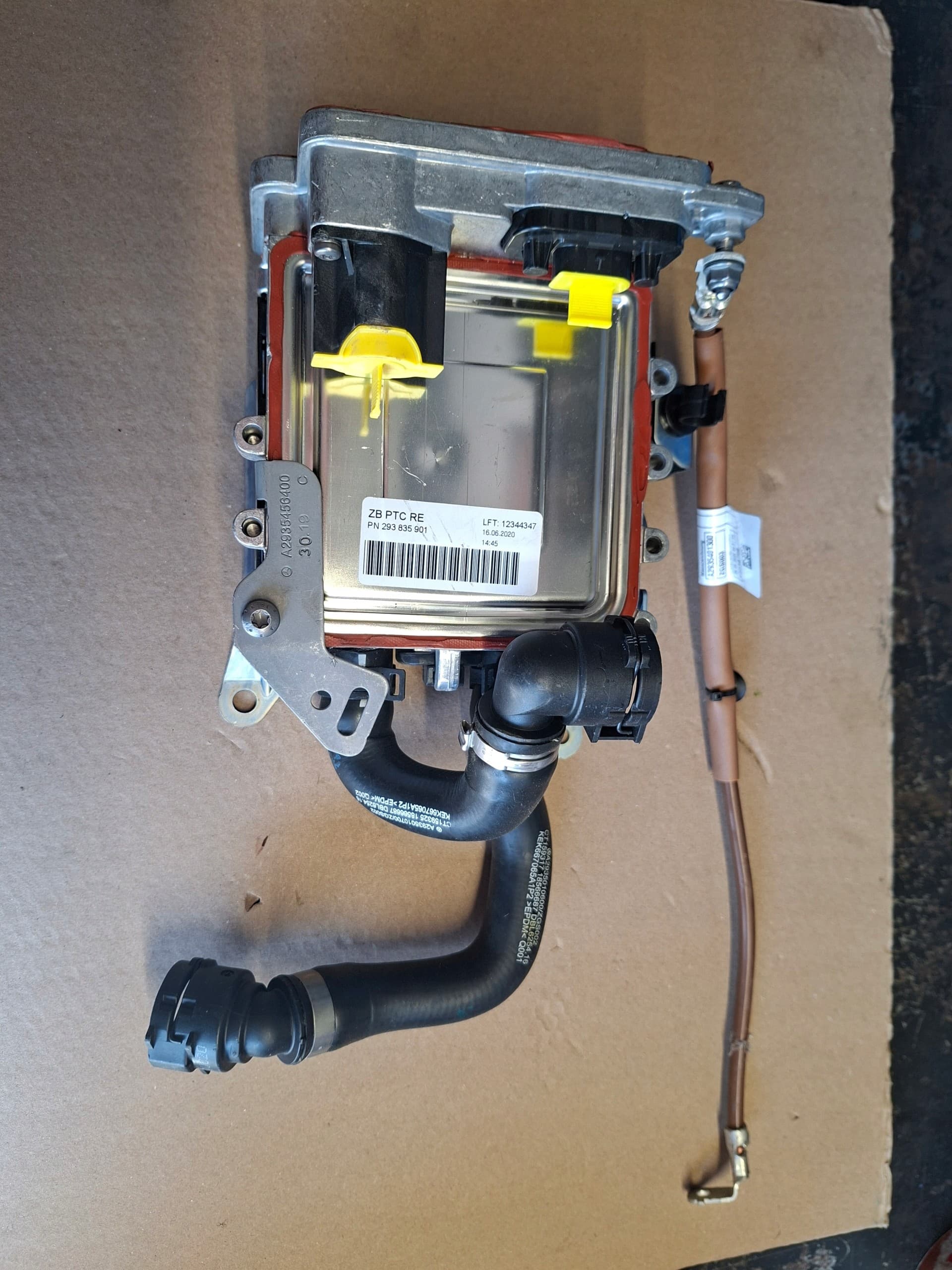Intercambiador de Calor Módulo Mercedes-Benz A0008357300 nuevo