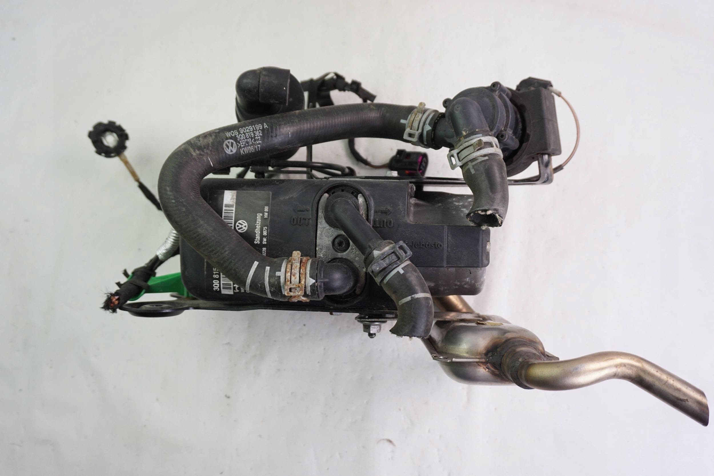 Calefactor estacionario Webasto para VW Passat B8 3Q0815005Q usado 3