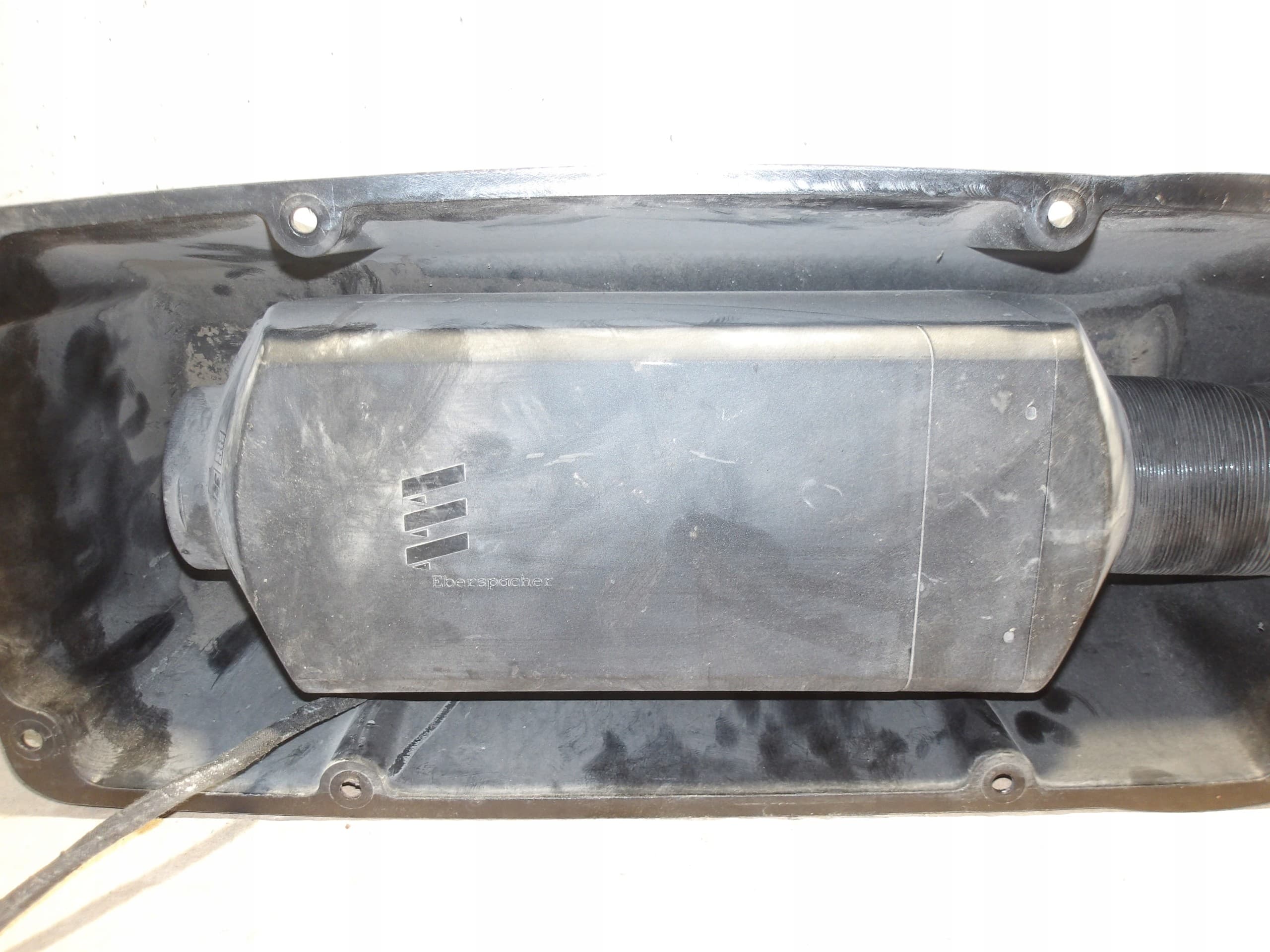 Calefactor Webasto con Carcasa Man 81619490026 usado 5