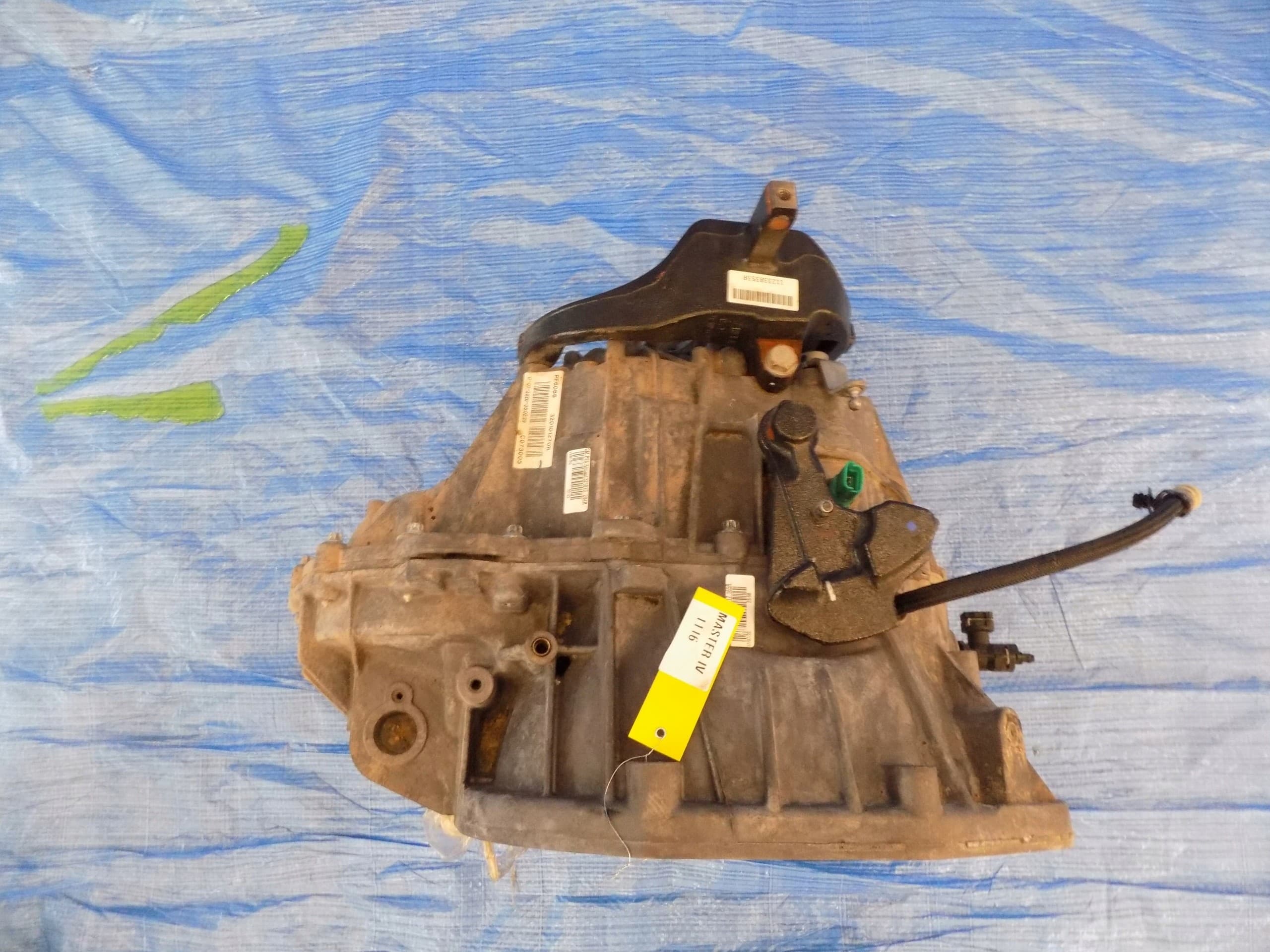 Gearbox PF6066 Renault Master Iii Lift IV 2,3DCI 150KM 2020R usado 2