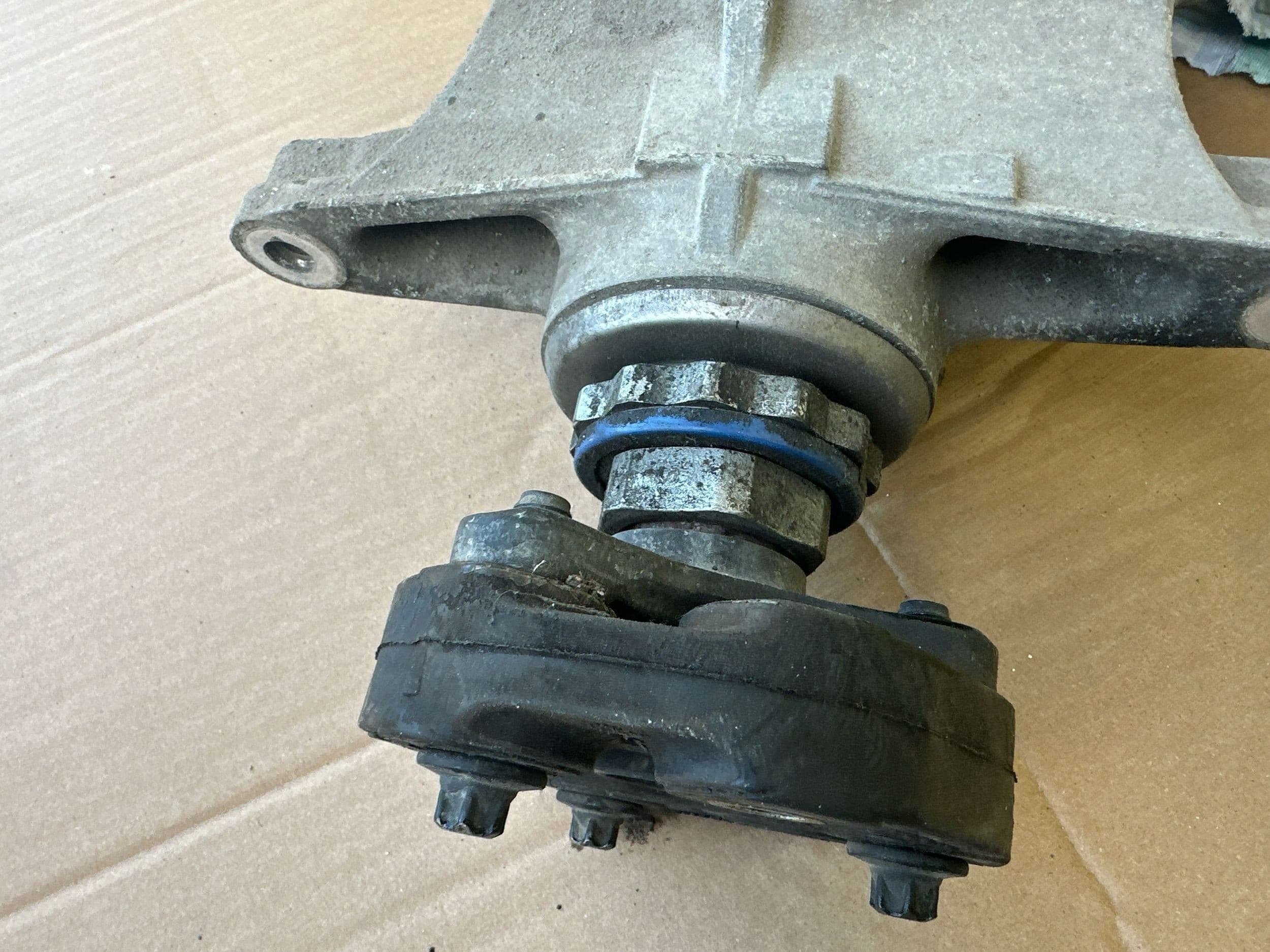 Diferencial Trasero BMW Serie 5 G30 G31 G38 8624221 usado 7
