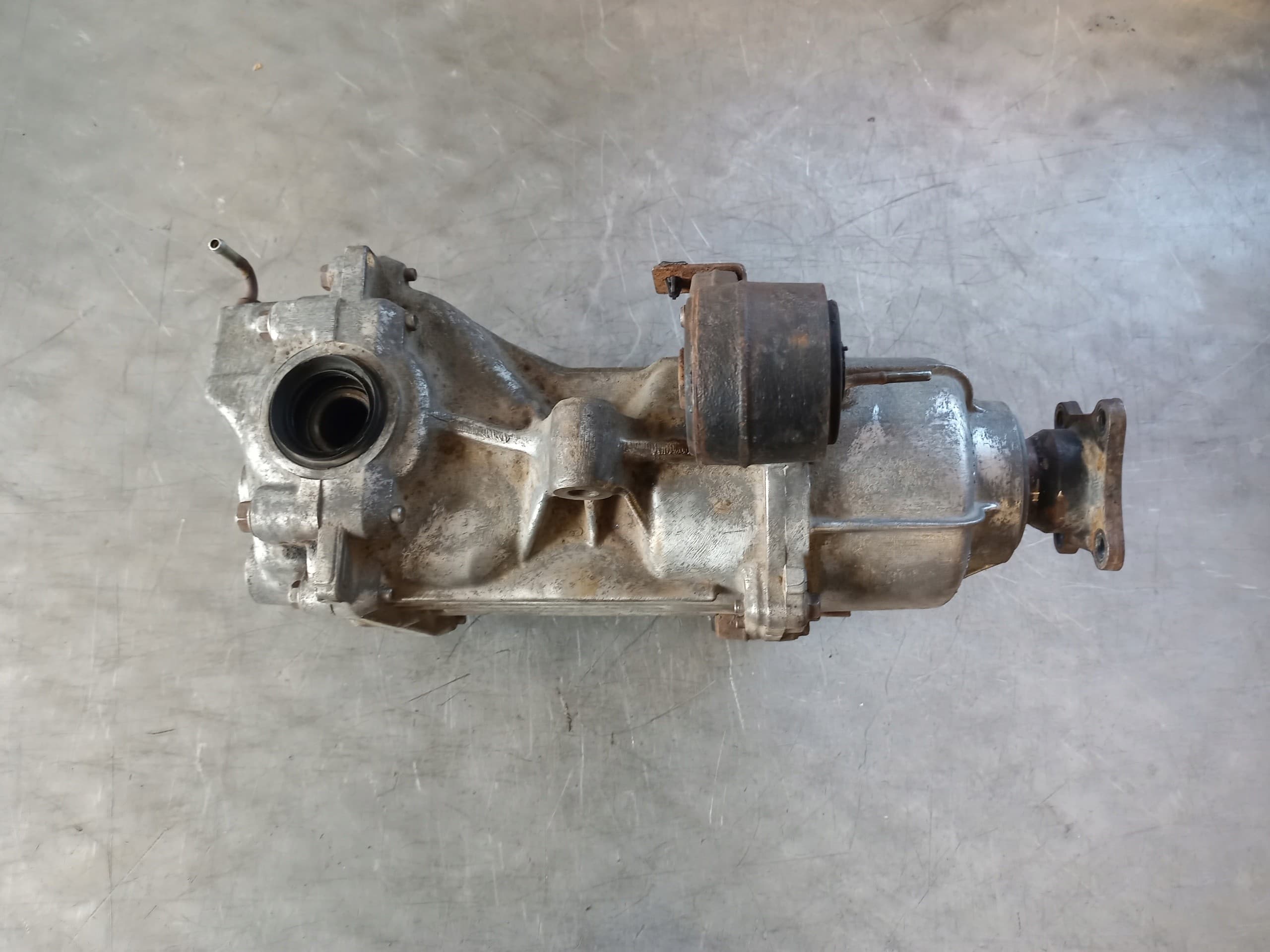 Diferencial Trasero Cao R145 1B Nissan X-Trail I T30 2.0B usado 4