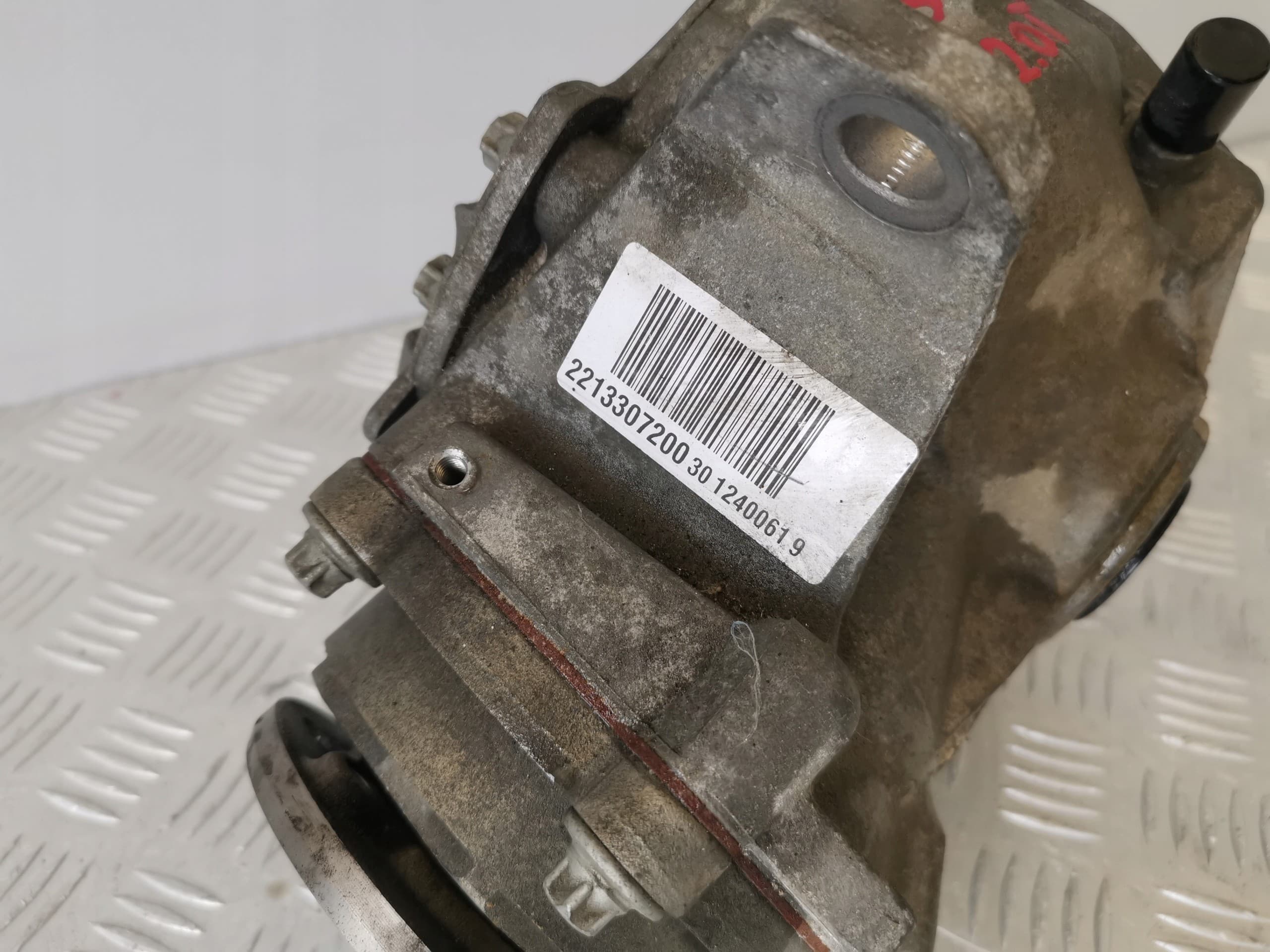 Reductor Puente Delantero Mercedes W205 300C 2.0 Turbo usado 2