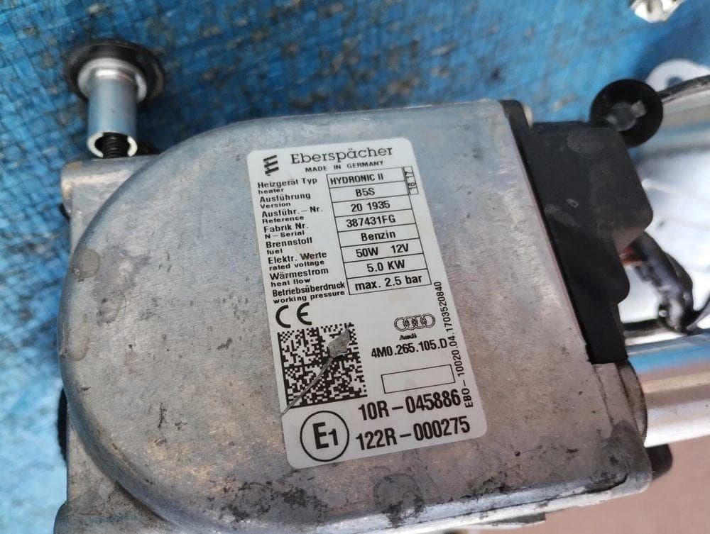 Calefactor estacionamiento Audi 80A265081B usado 3