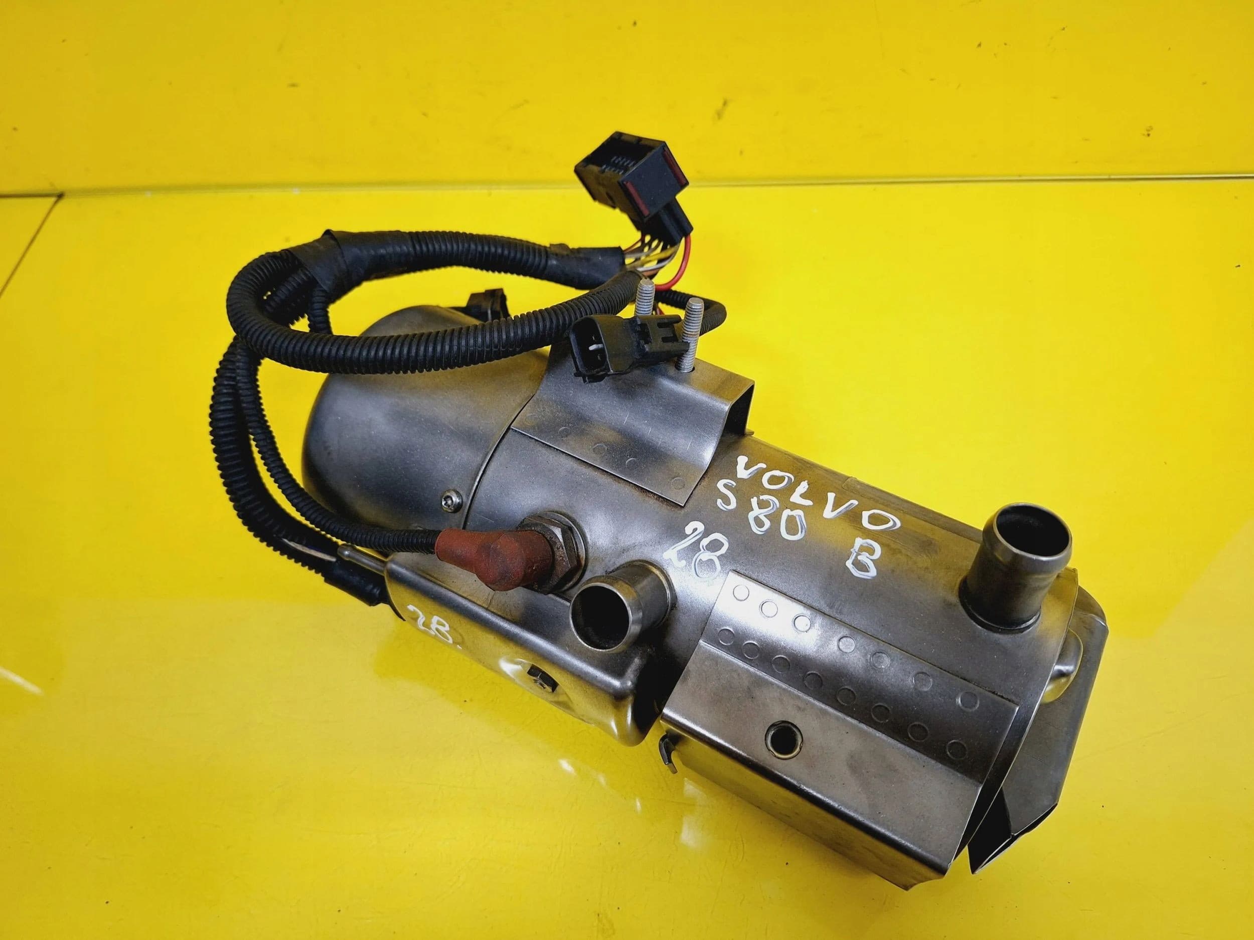 Calefactor estacionario Webasto Volvo S80 Gasolina NR28 usado 4