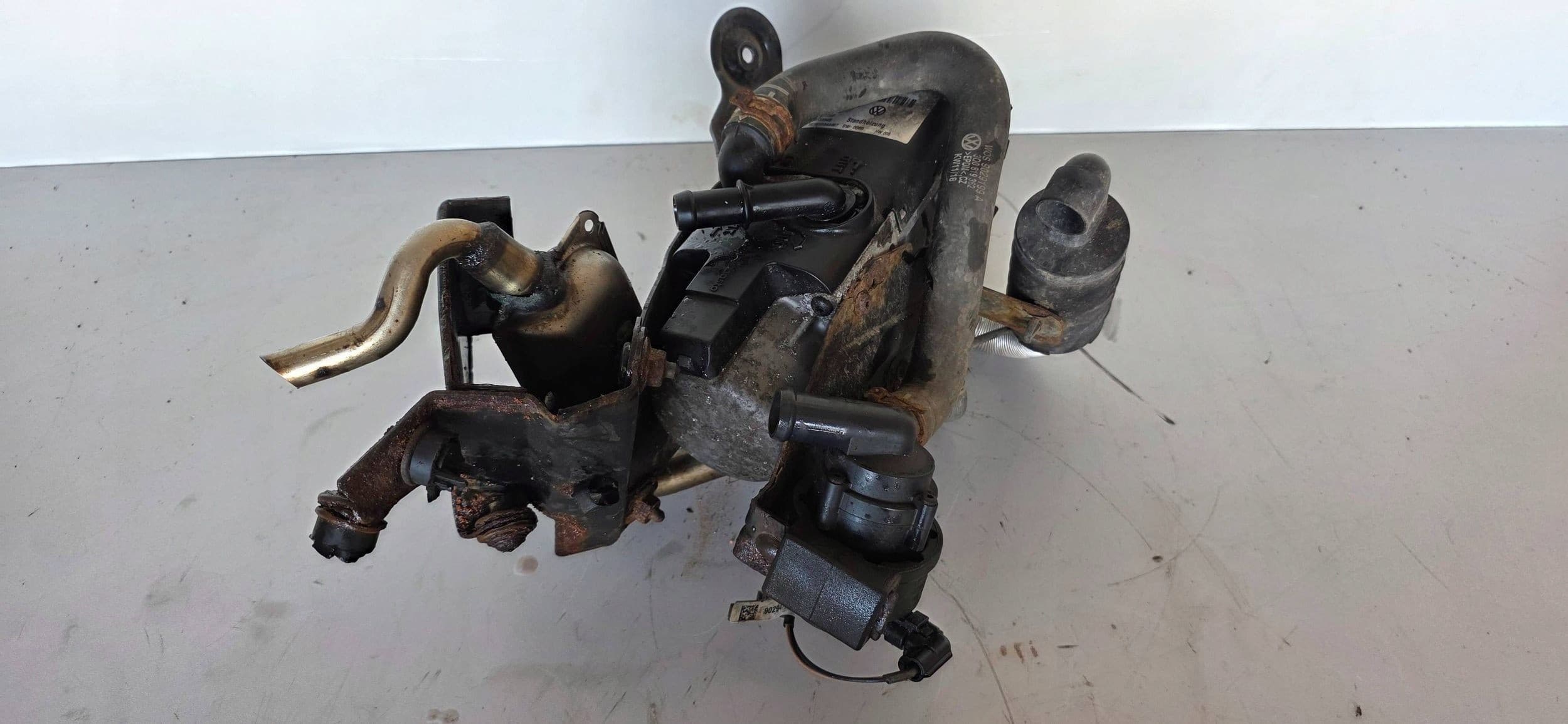 Calefactor estacionamiento Webasto VW Passat B8 3Q0815005T usado