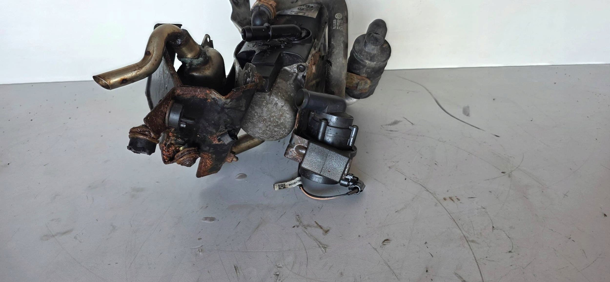 Calefactor estacionamiento Webasto VW Passat B8 3Q0815005T usado 4