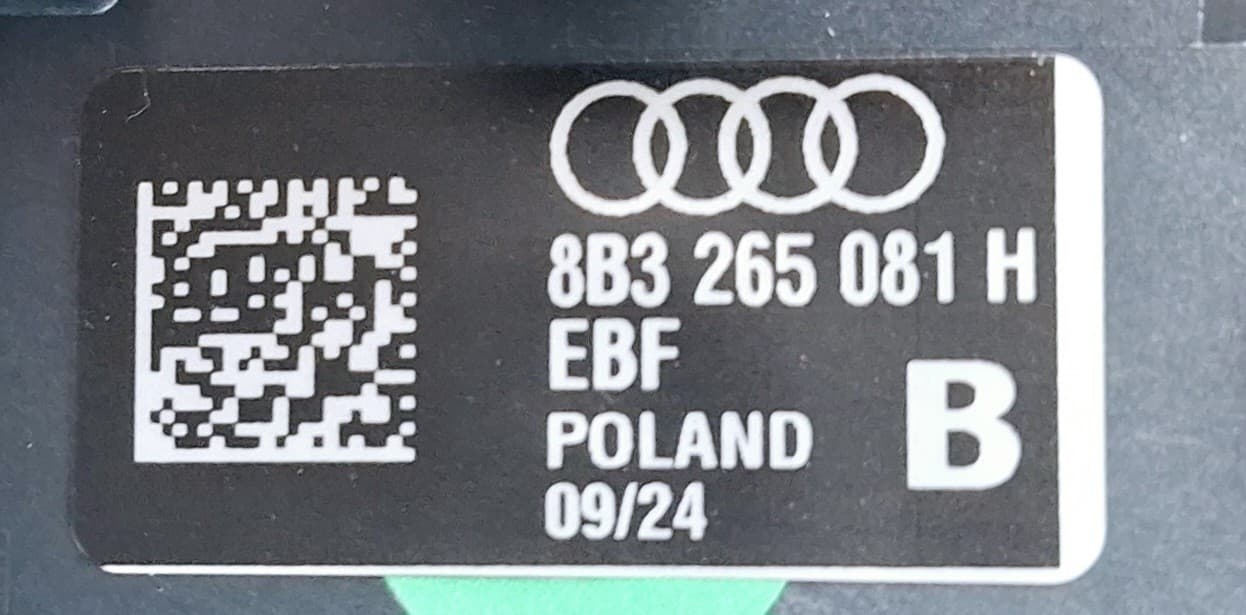 Audi Q5 Webasto 8B3265081H usado 2