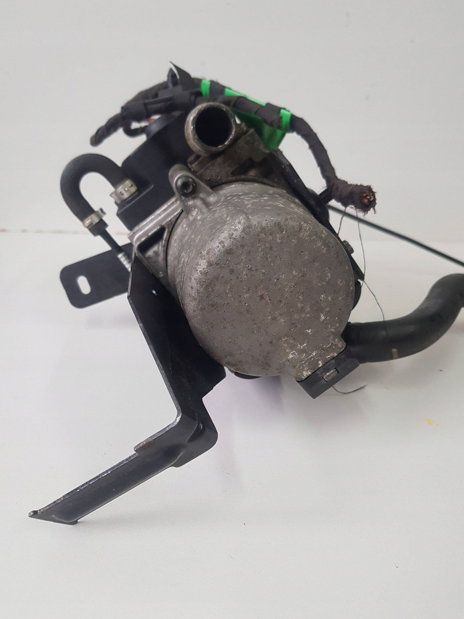 Calefactor estacionario Webasto VW Passat B8 3Q0815005E usado 5