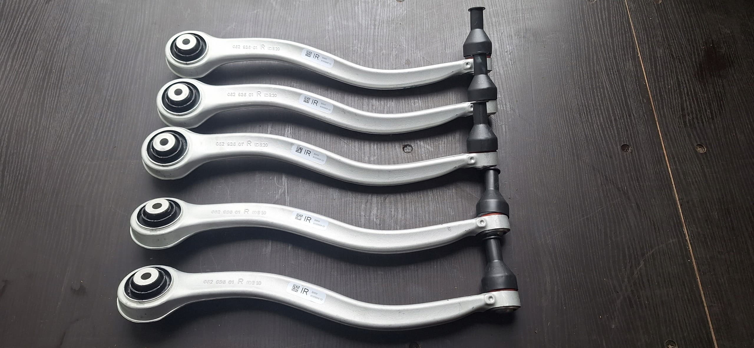 Brazo de Control Delantero Derecho BMW M3 G80 M4 G82 8095668 nuevo