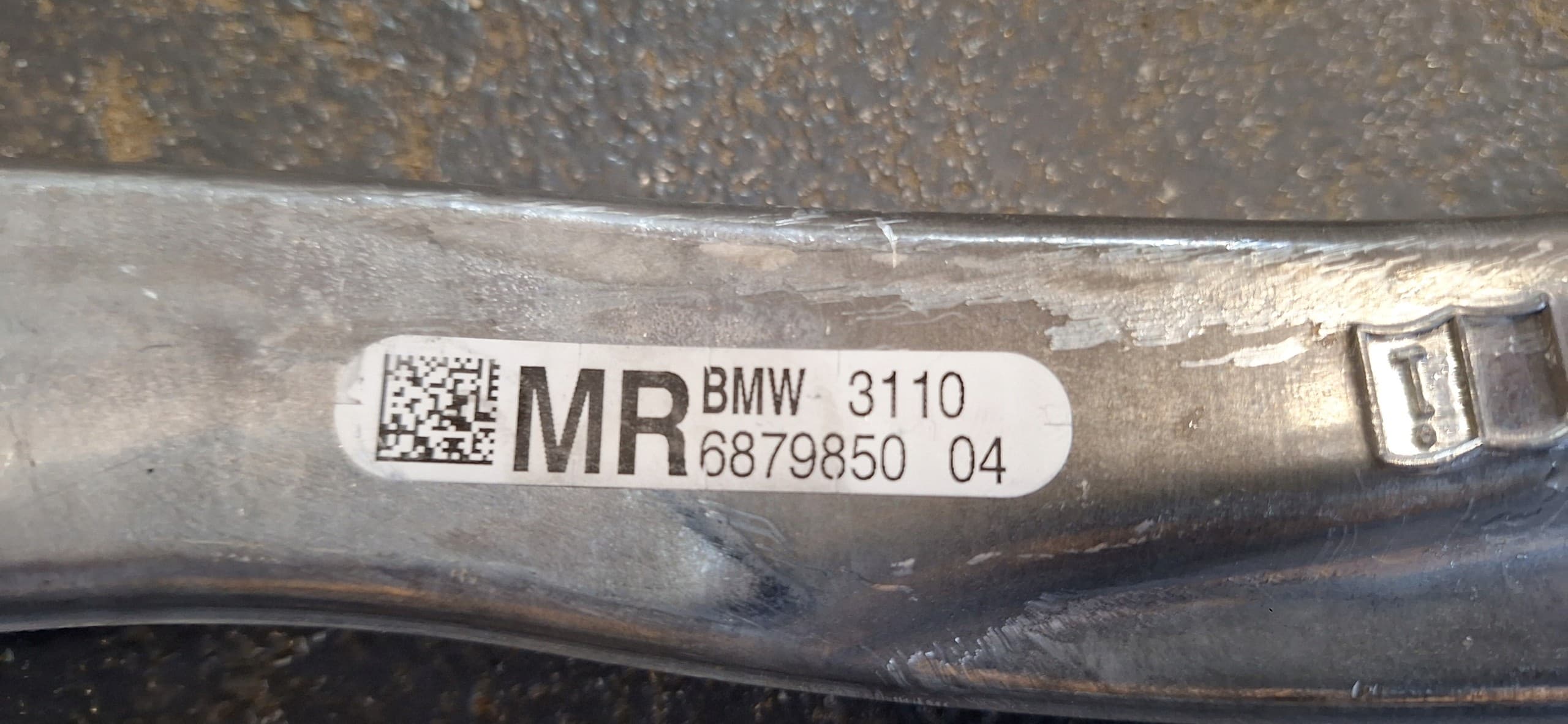 Brazo de control delantero derecho original BMW OE 6879850 nuevo 3